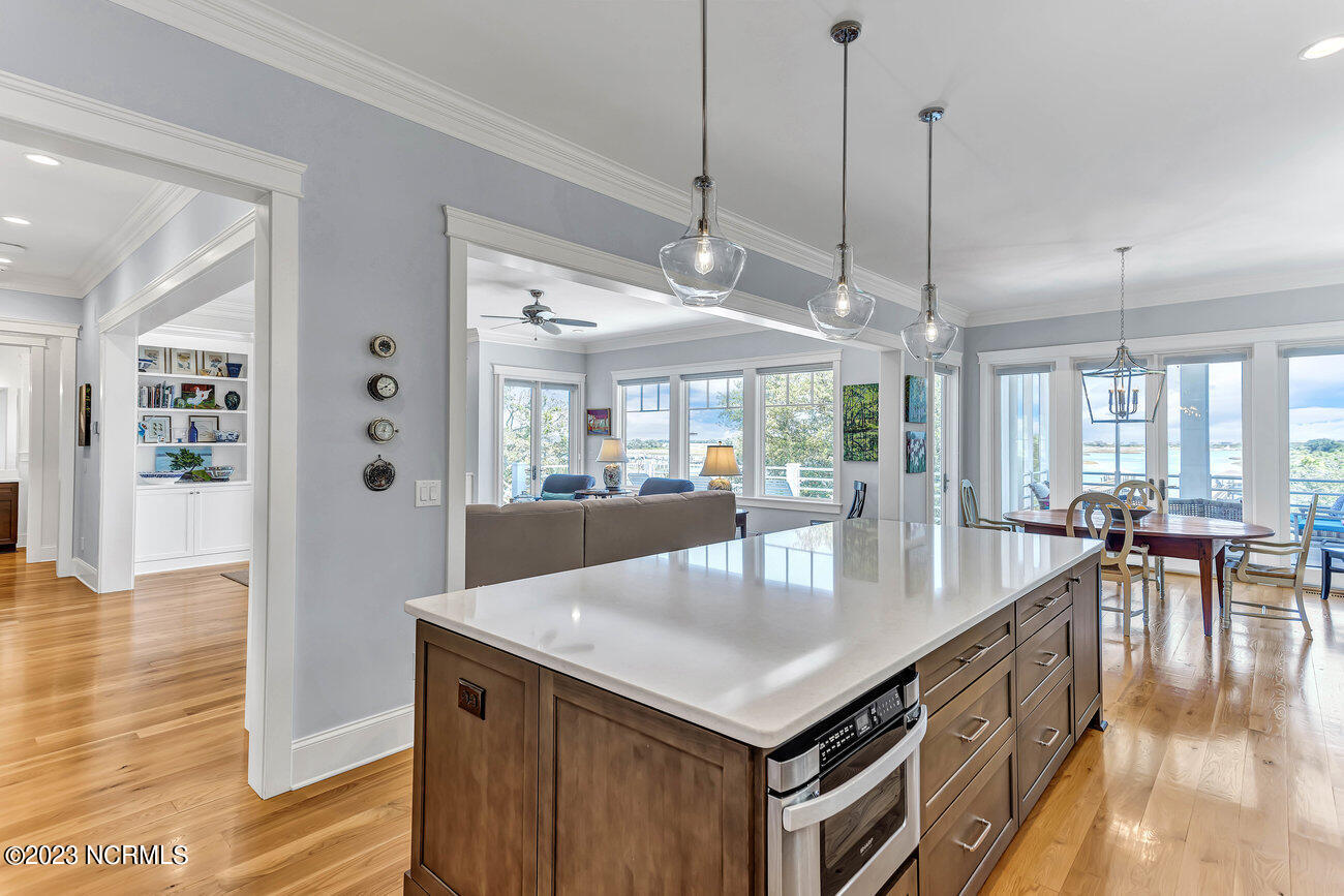 1450 Edgewater Club Road