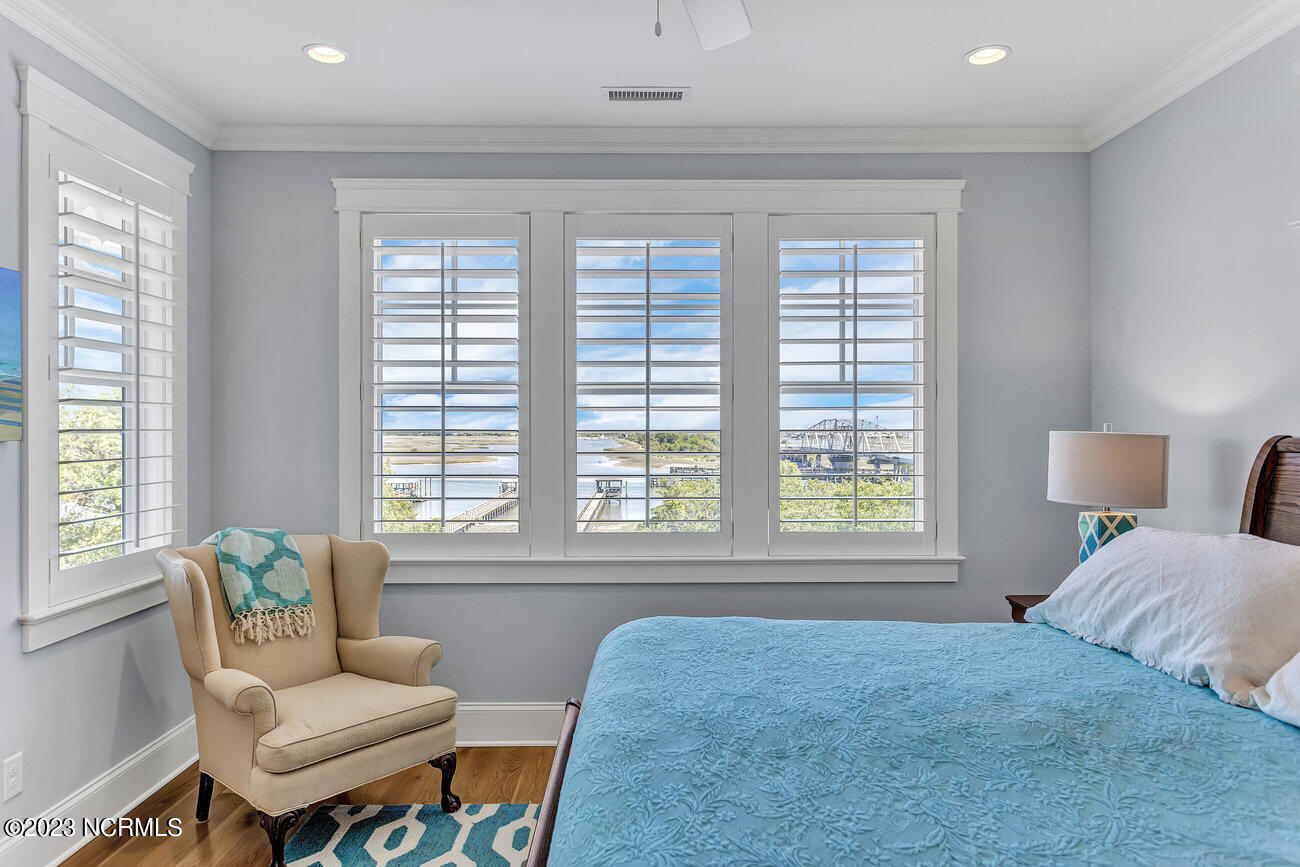 1450 Edgewater Club Road