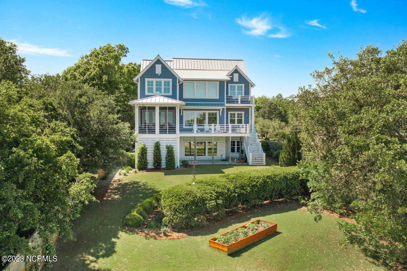 1450 Edgewater Club Road