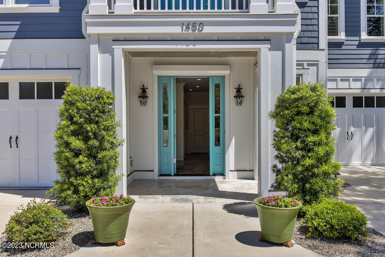 1450 Edgewater Club Road