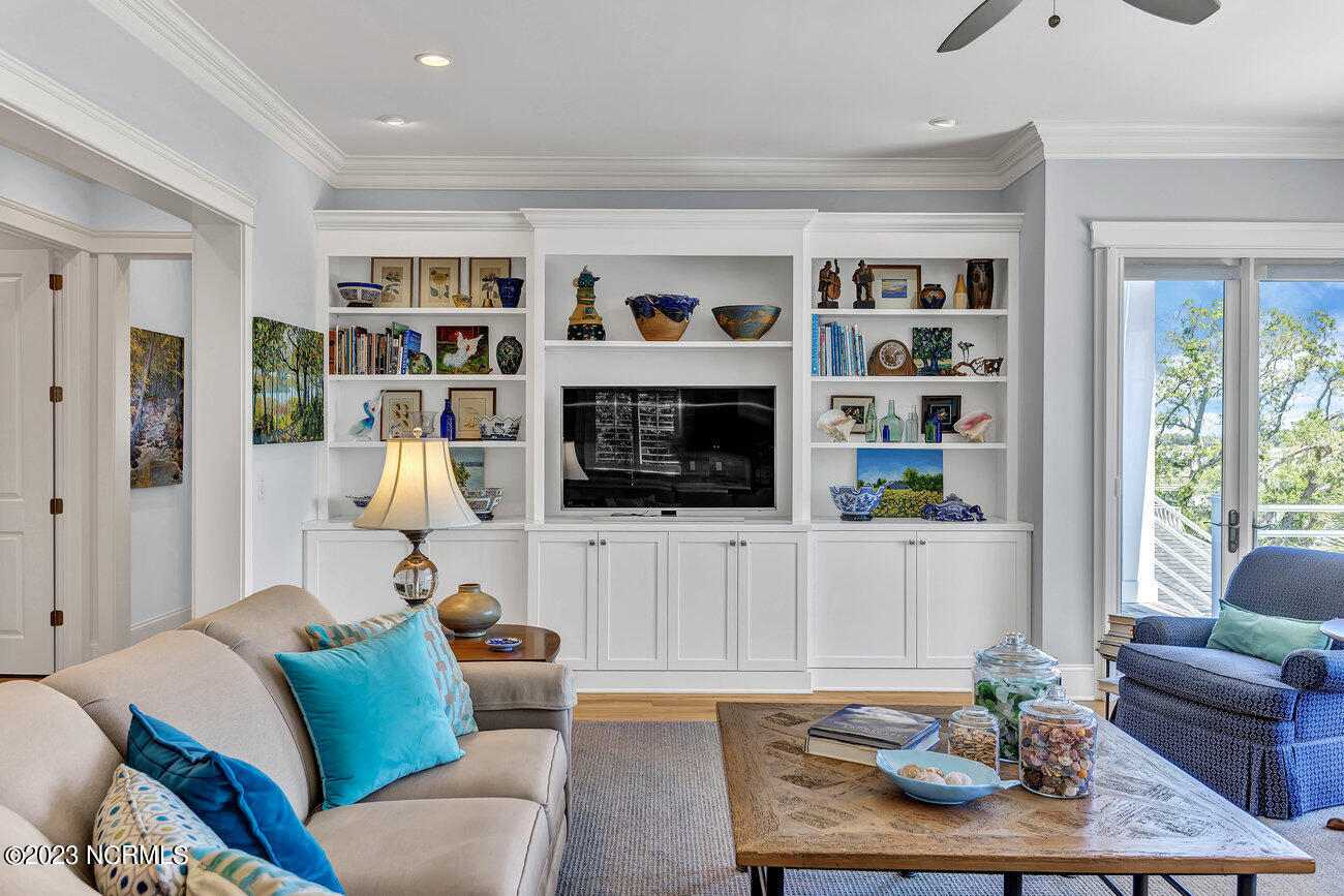 1450 Edgewater Club Road