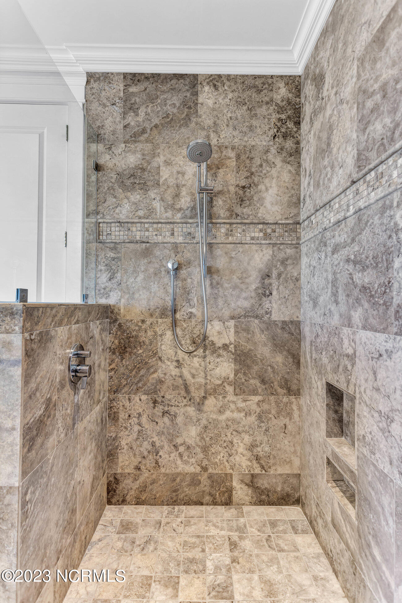 1450 Edgewater Club Road