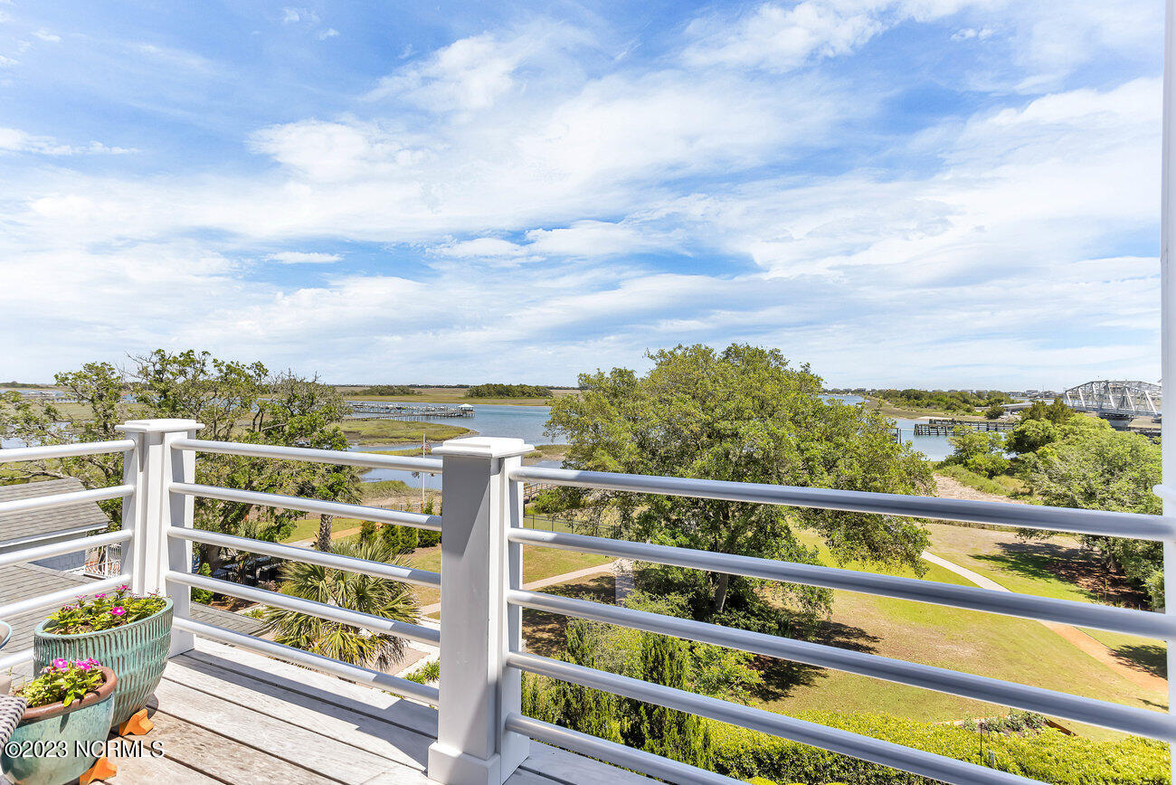 1450 Edgewater Club Road