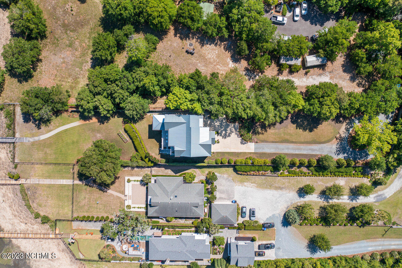 1450 Edgewater Club Road