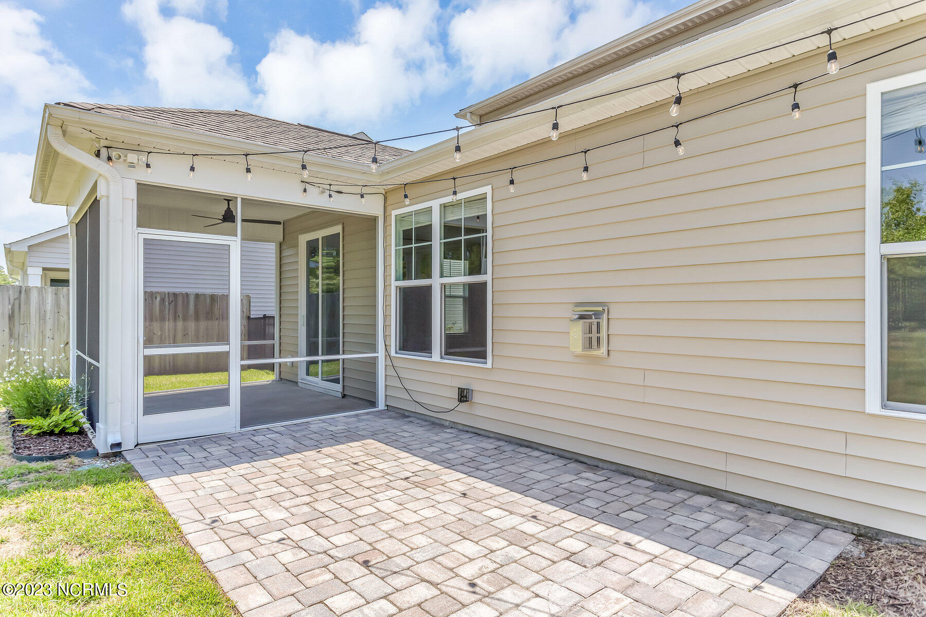 433 Esthwaite Drive SE