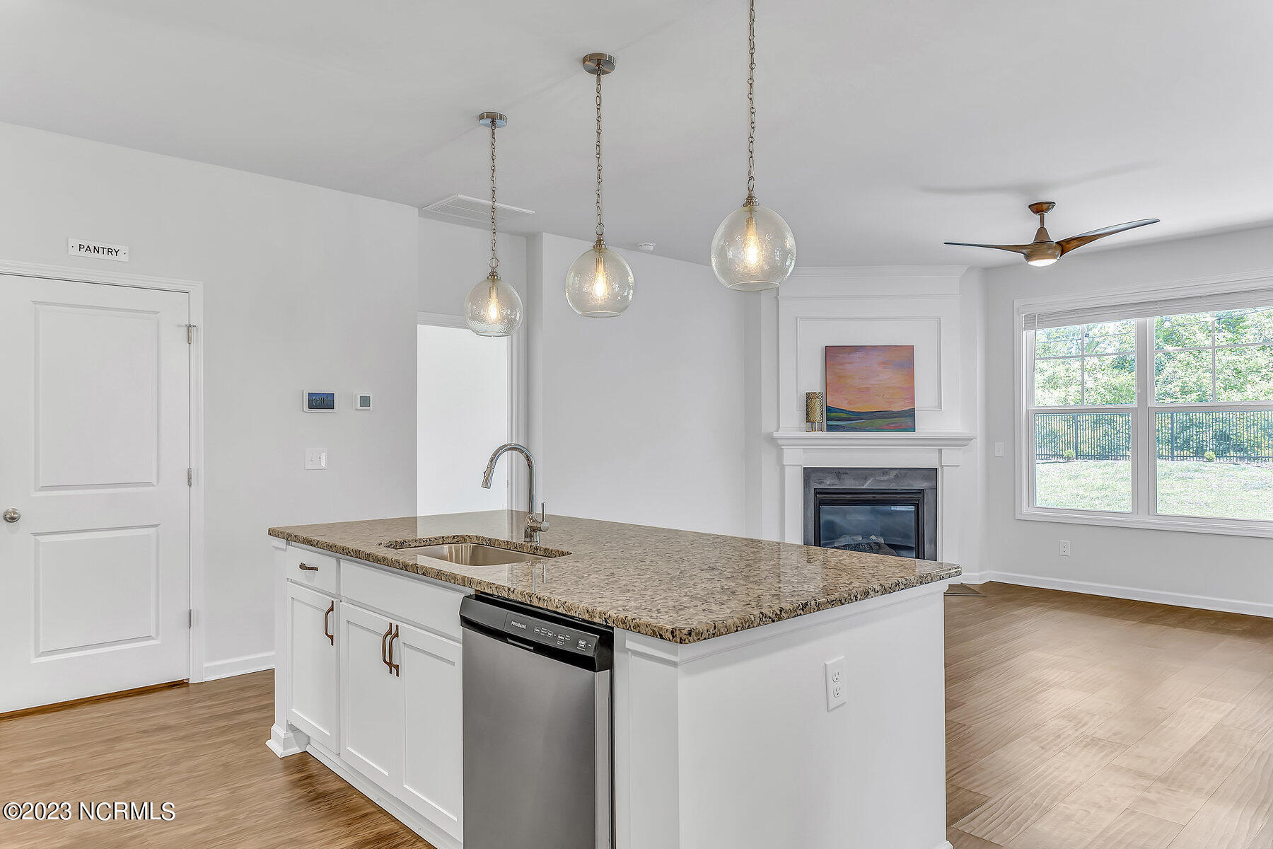 433 Esthwaite Drive SE