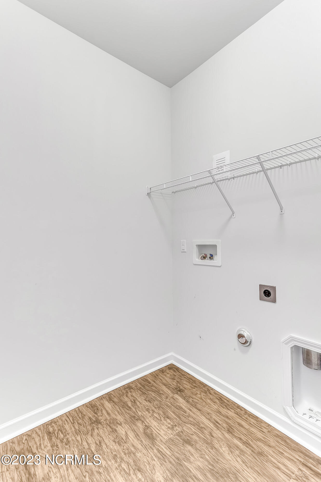 433 Esthwaite Drive SE