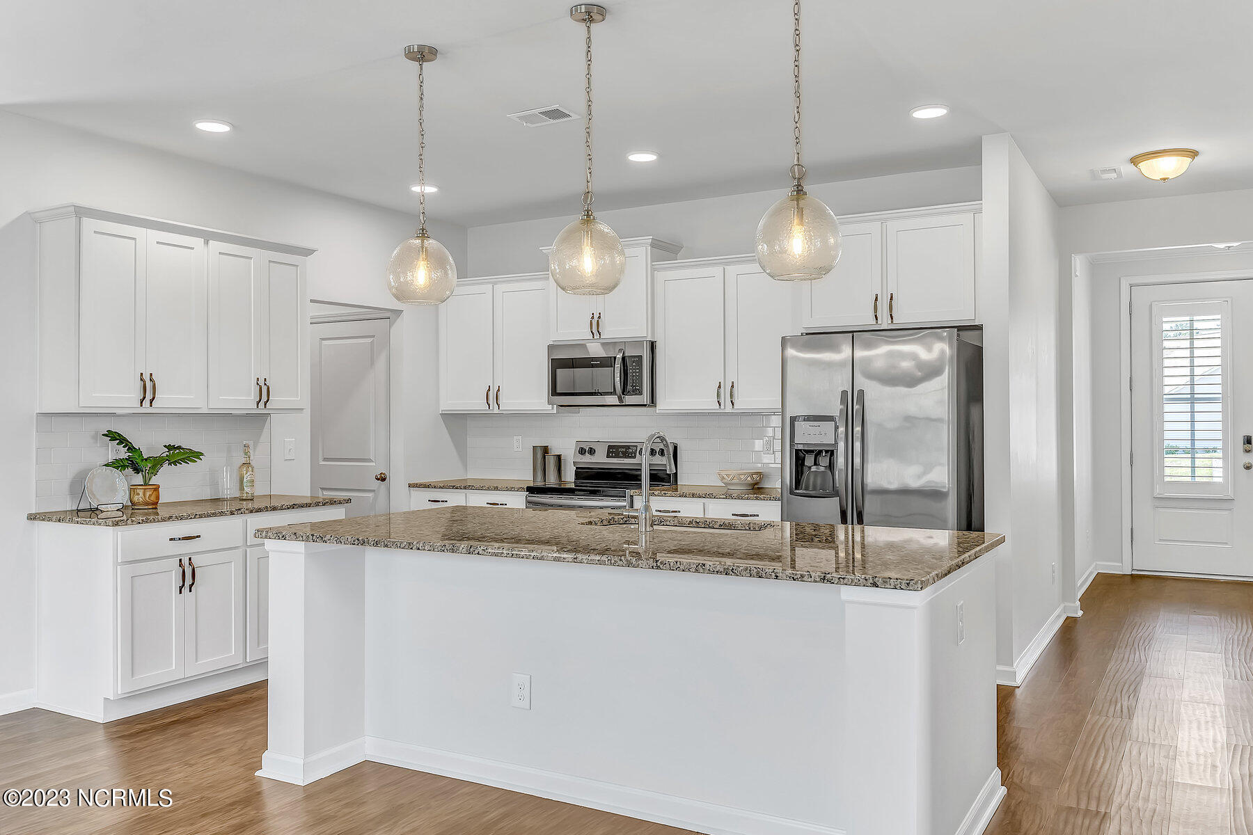 433 Esthwaite Drive SE