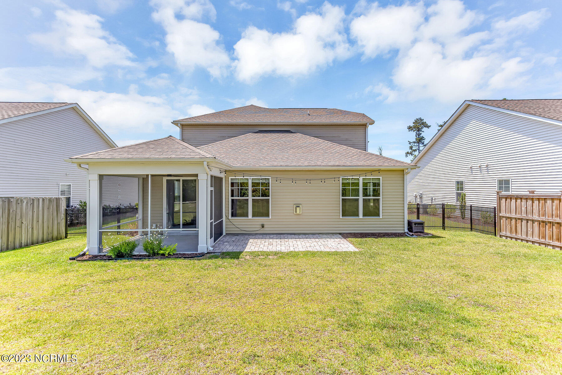 433 Esthwaite Drive SE