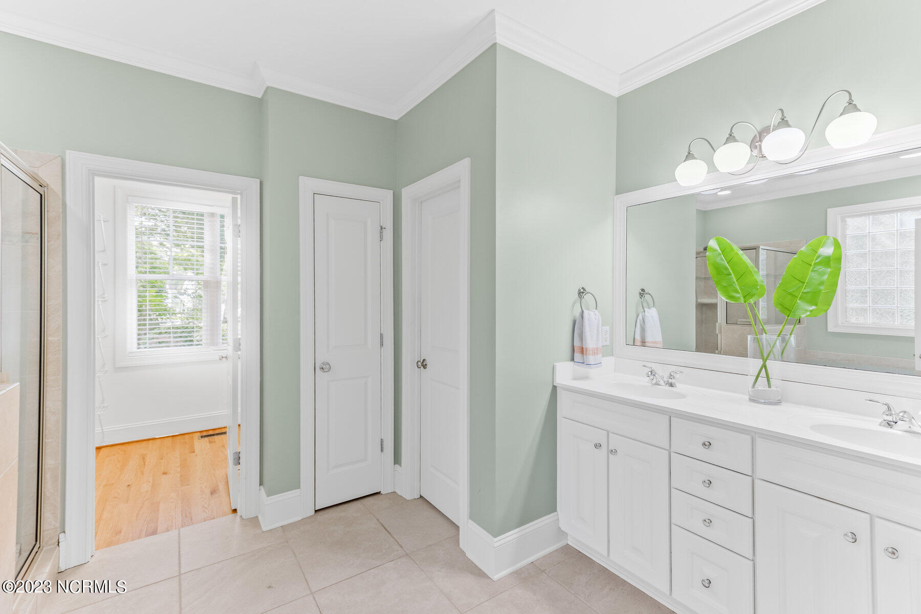 8920 New Forest Drive