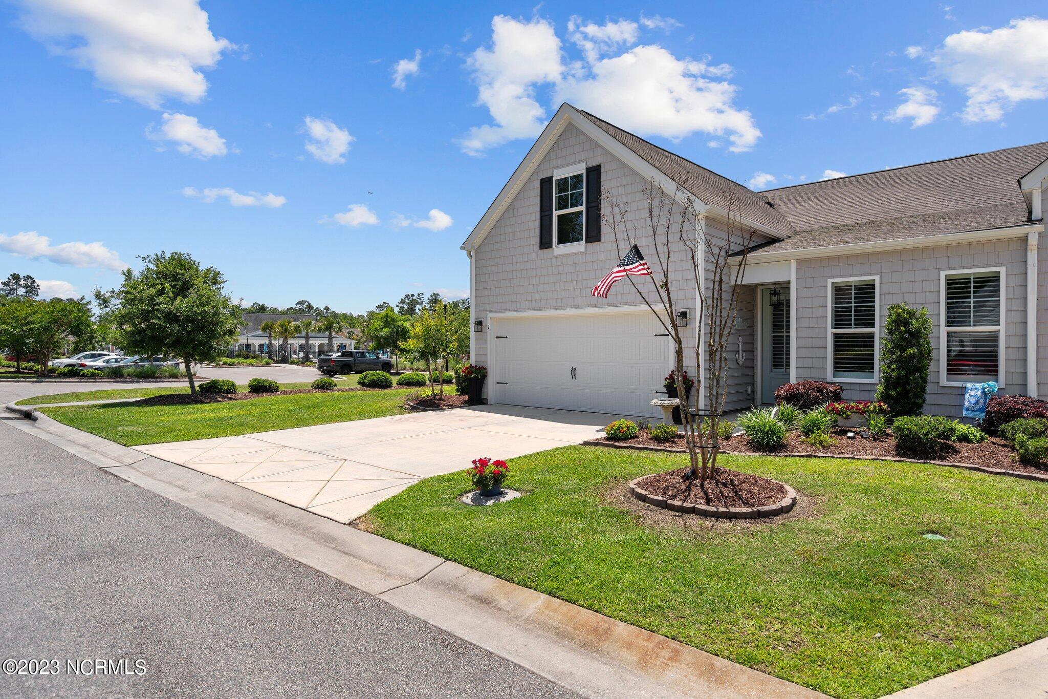 623 Cambeck Drive SE, Unit 1