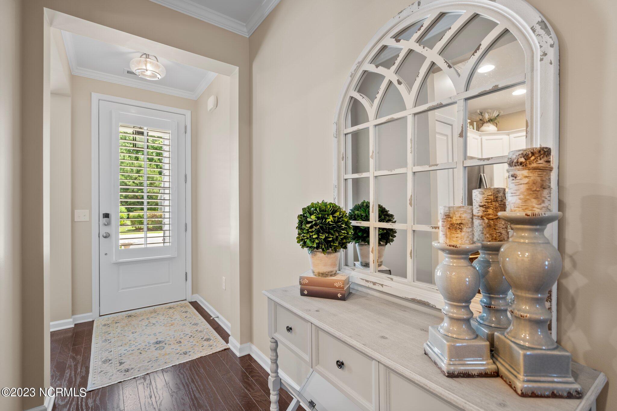 623 Cambeck Drive SE, Unit 1