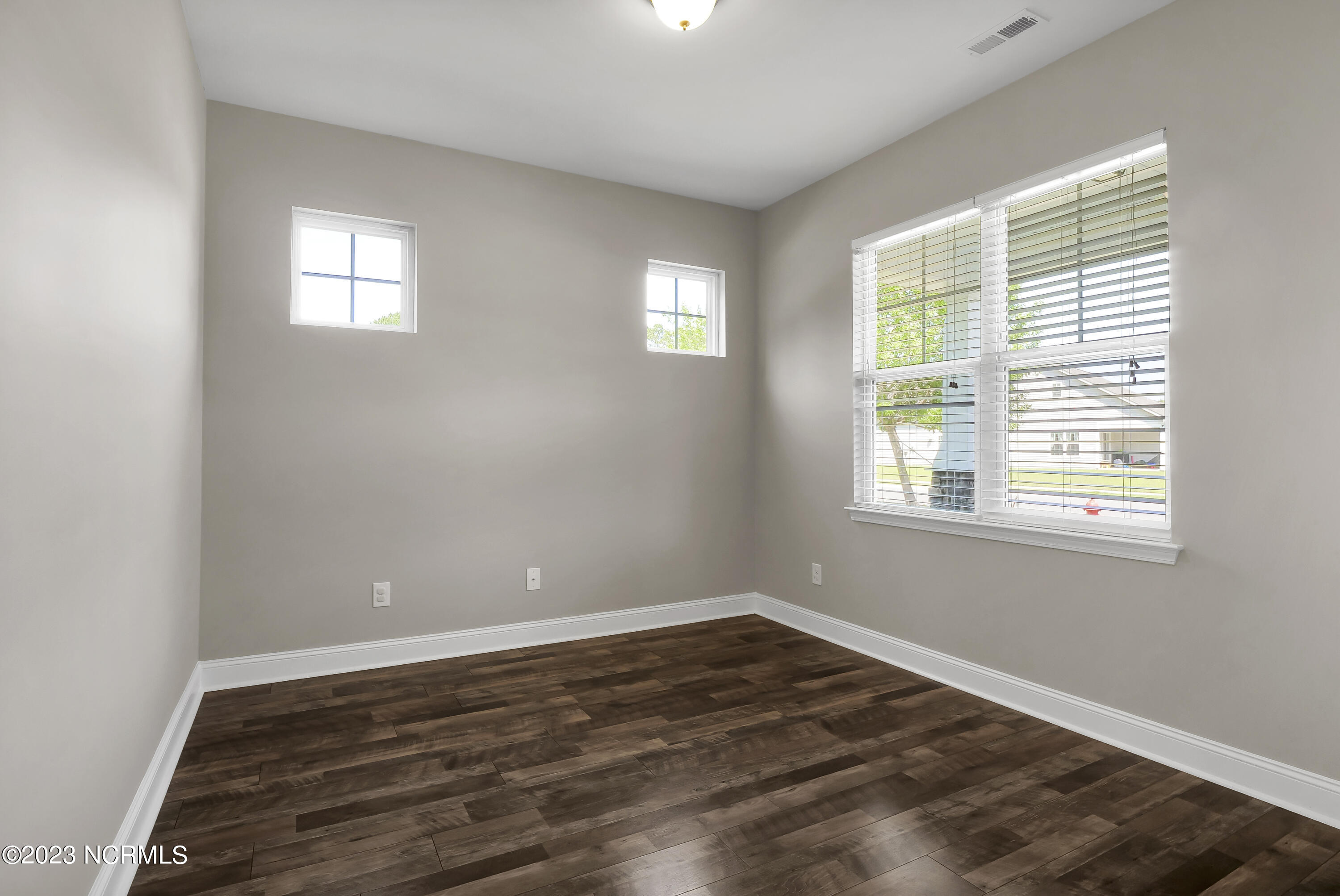 8512 Lanvale Forest Drive