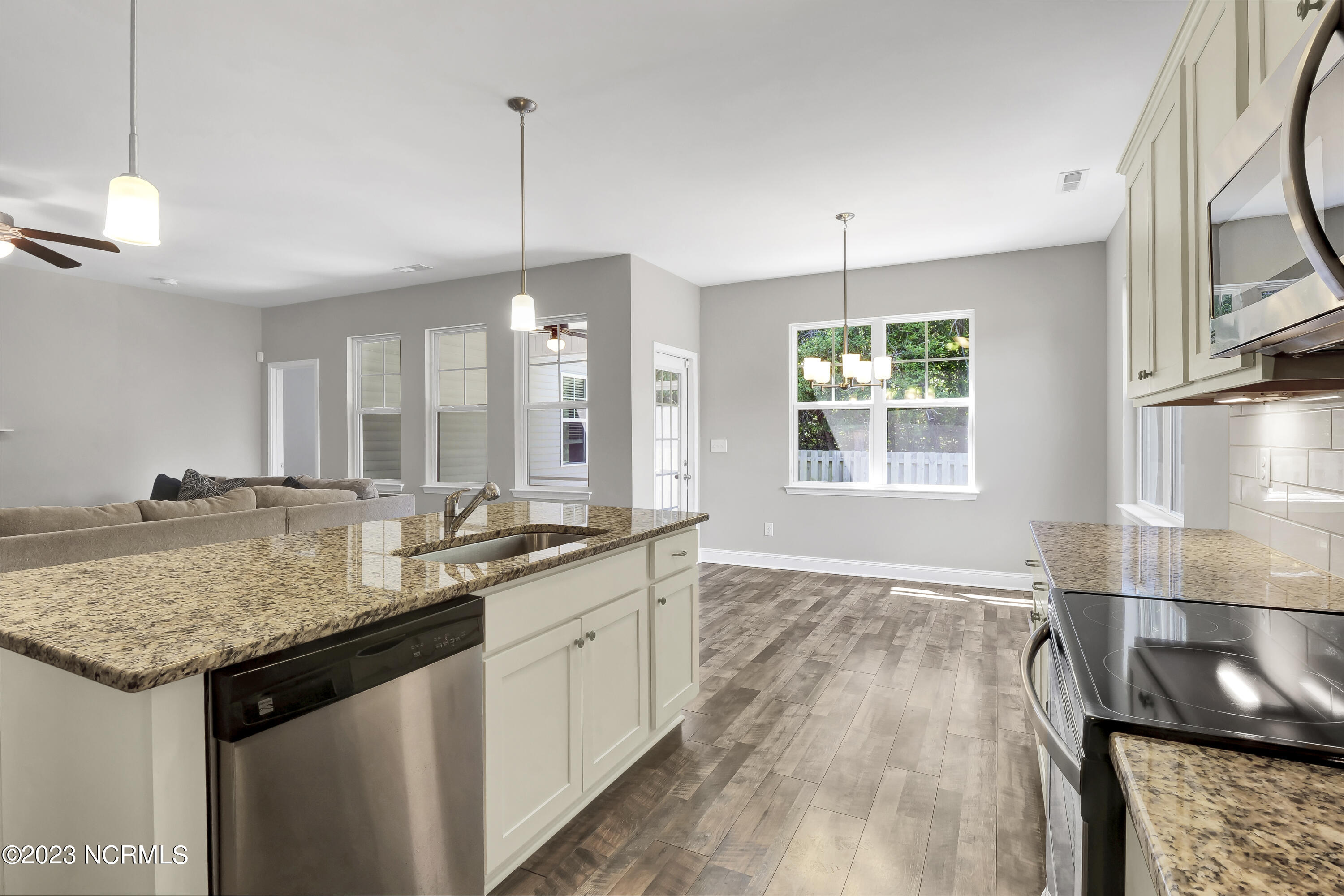 8512 Lanvale Forest Drive