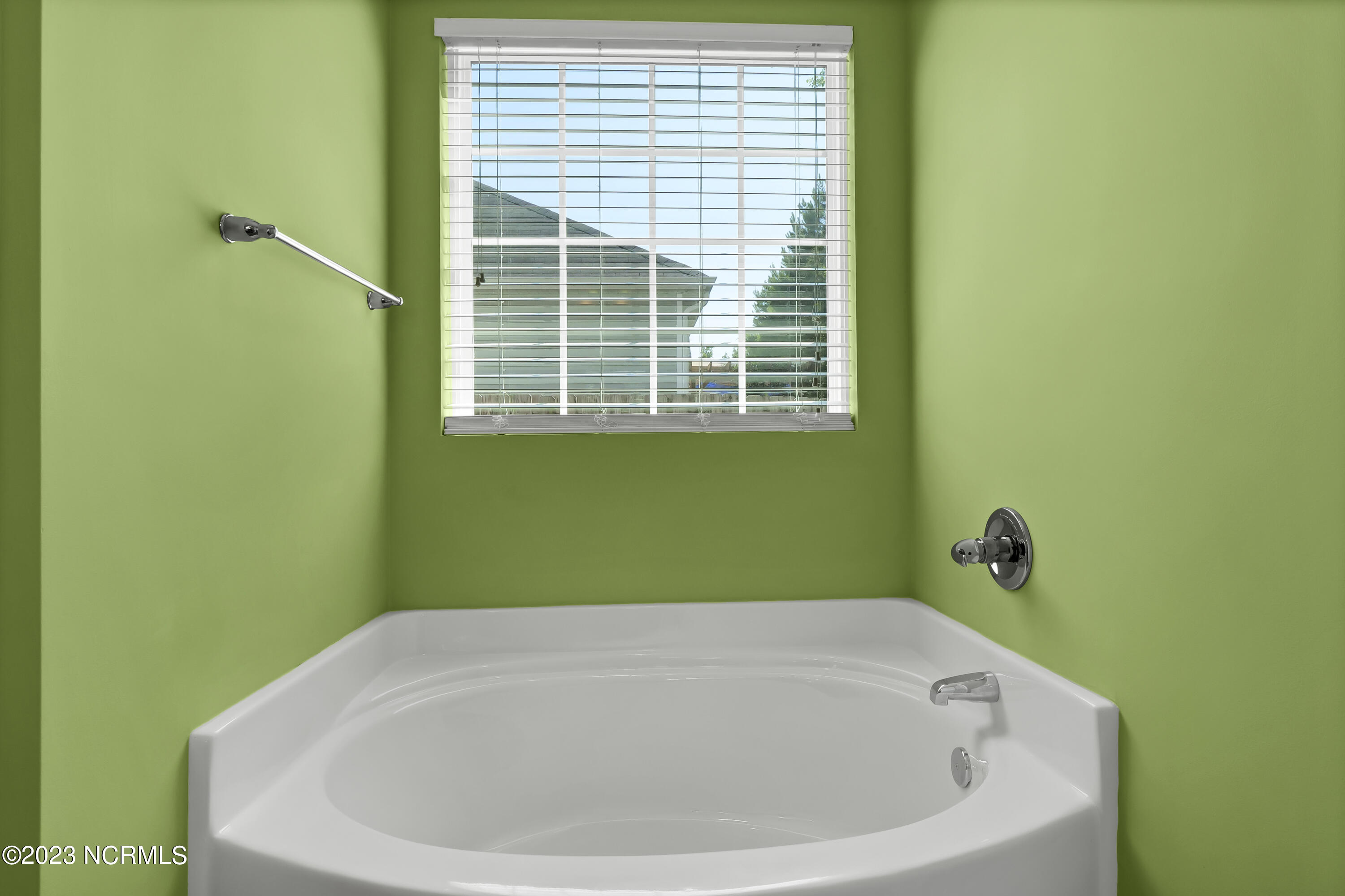 8512 Lanvale Forest Drive