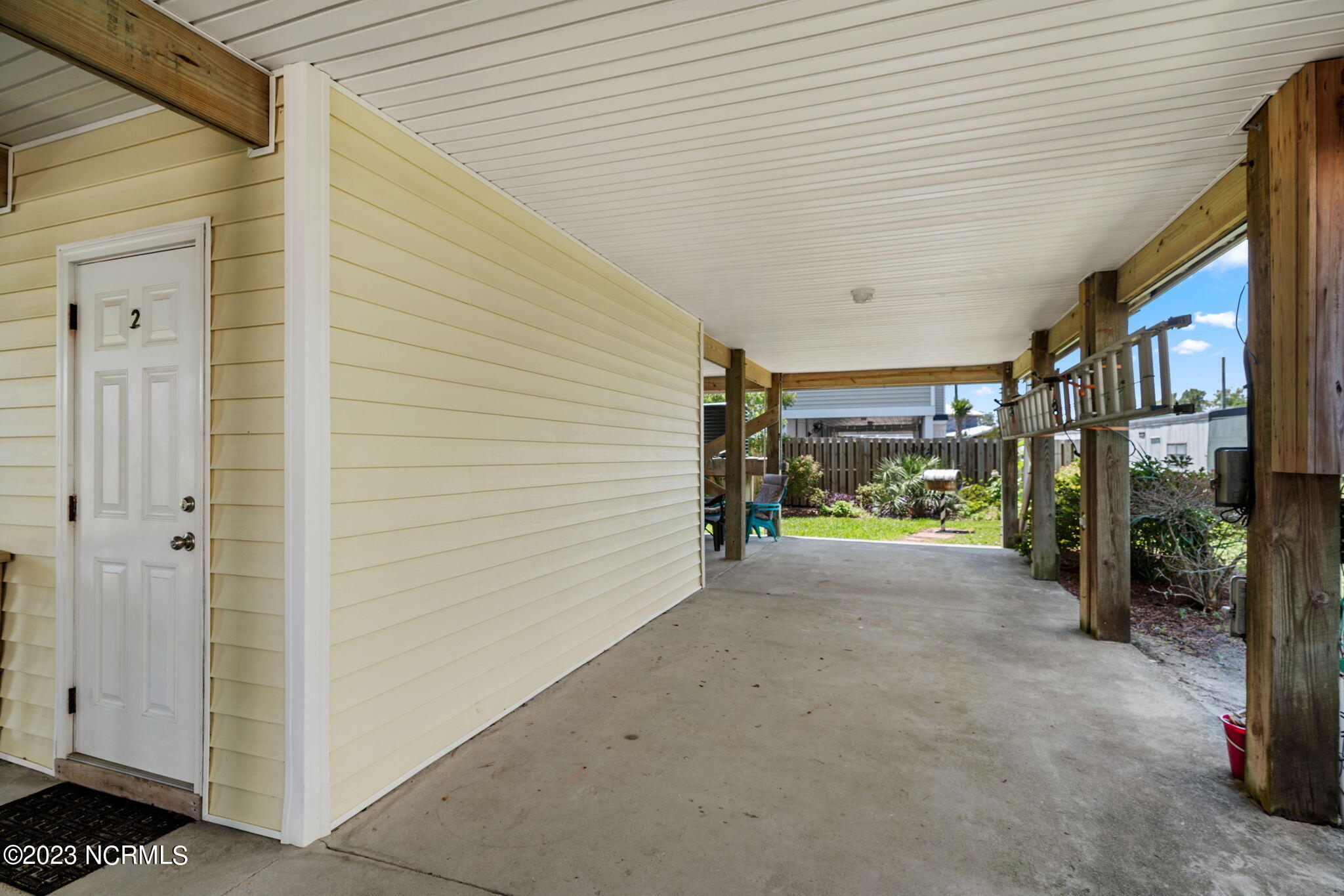 1318 Snapper Lane, 2