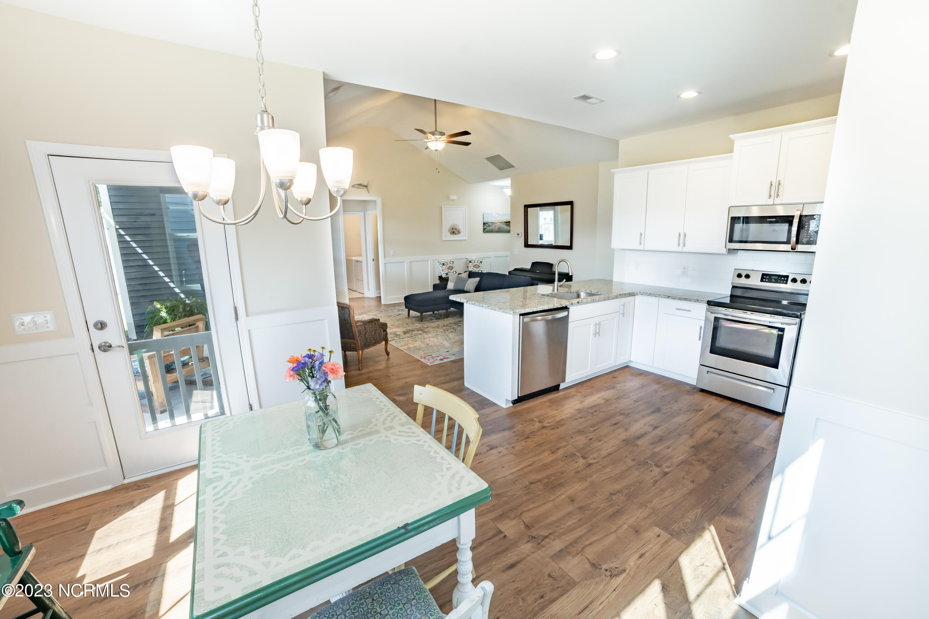 1212 Big Field Drive