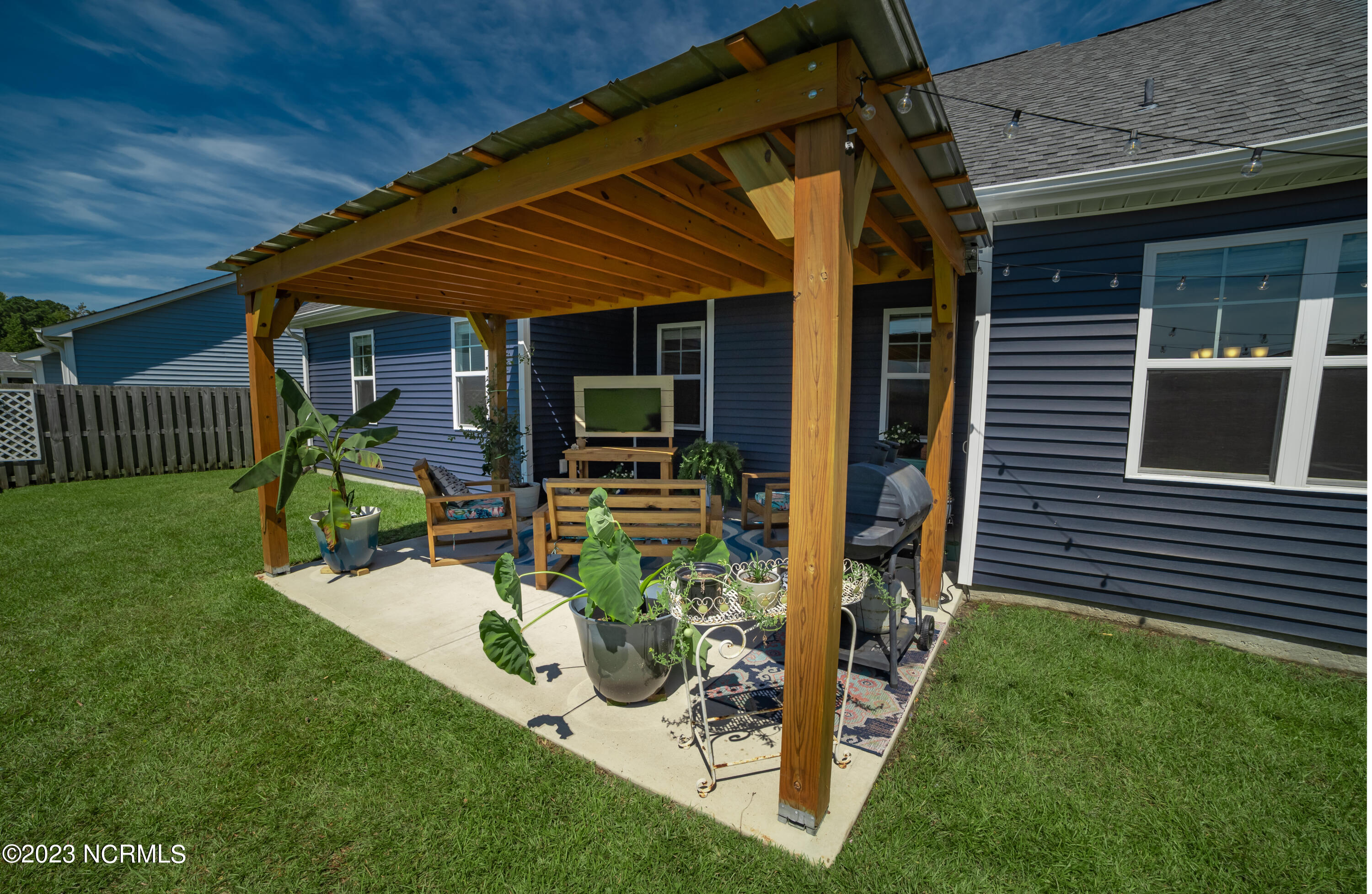 1212 Big Field Drive