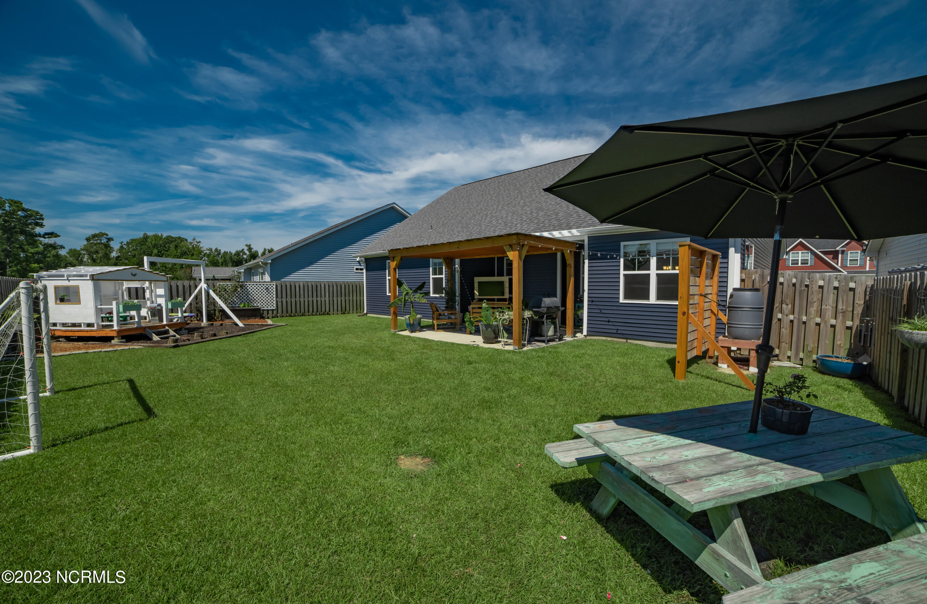 1212 Big Field Drive