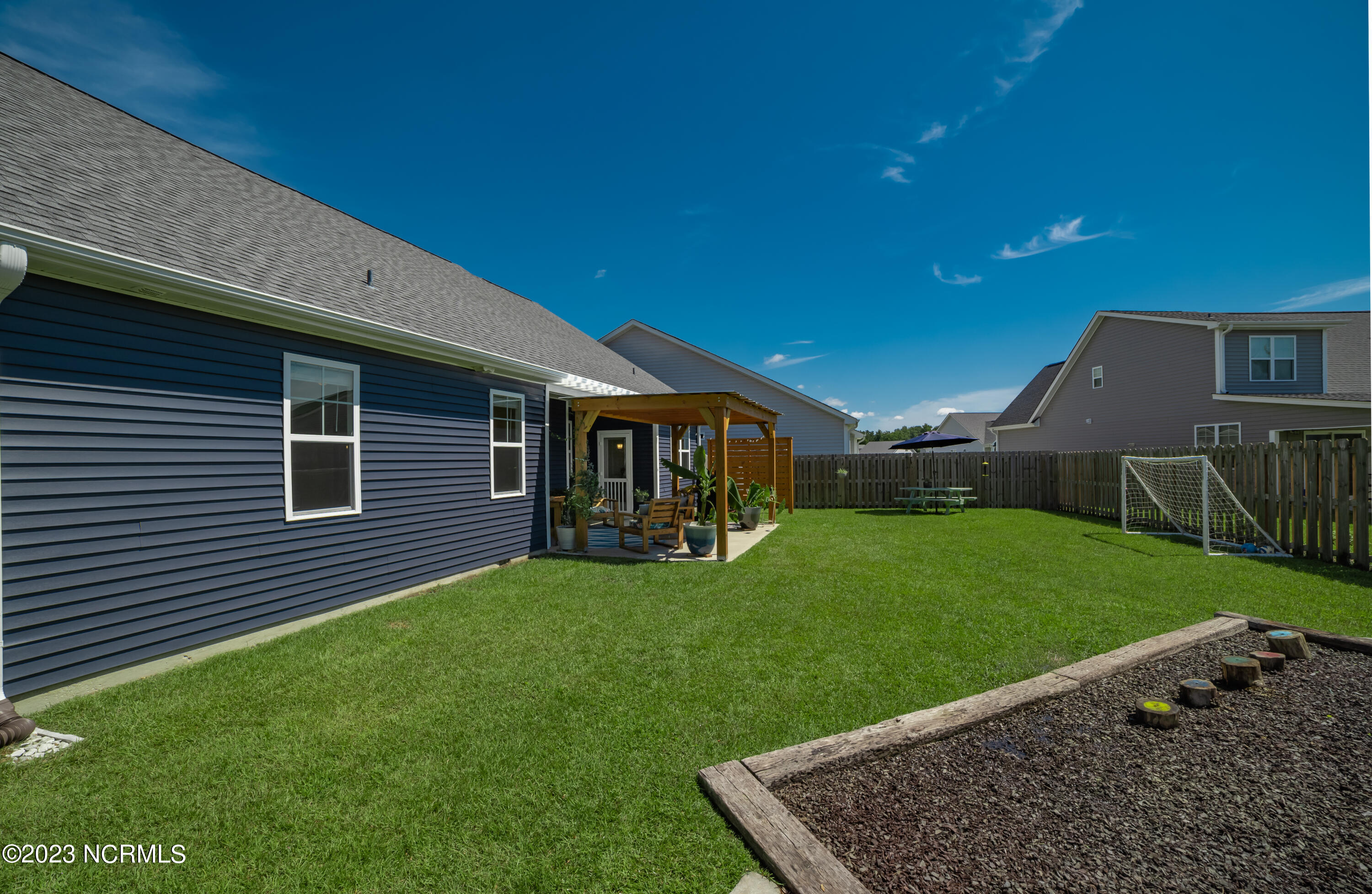 1212 Big Field Drive