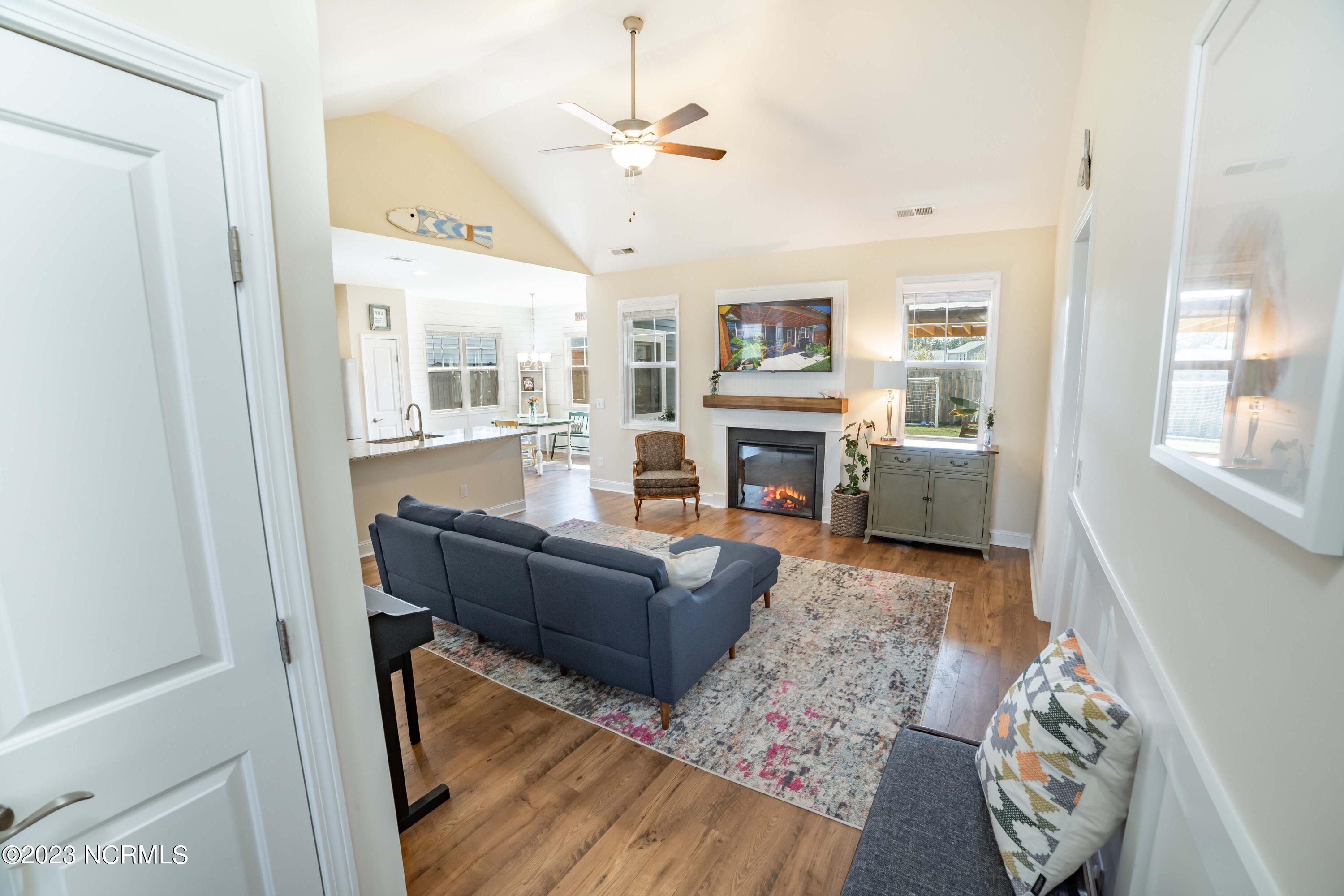 1212 Big Field Drive