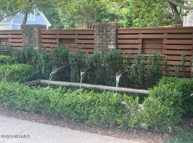 6909 Airlie Oaks Lane