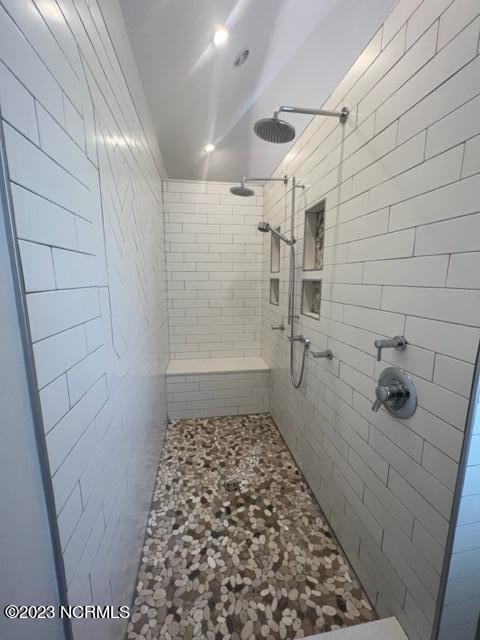 6909 Airlie Oaks Lane