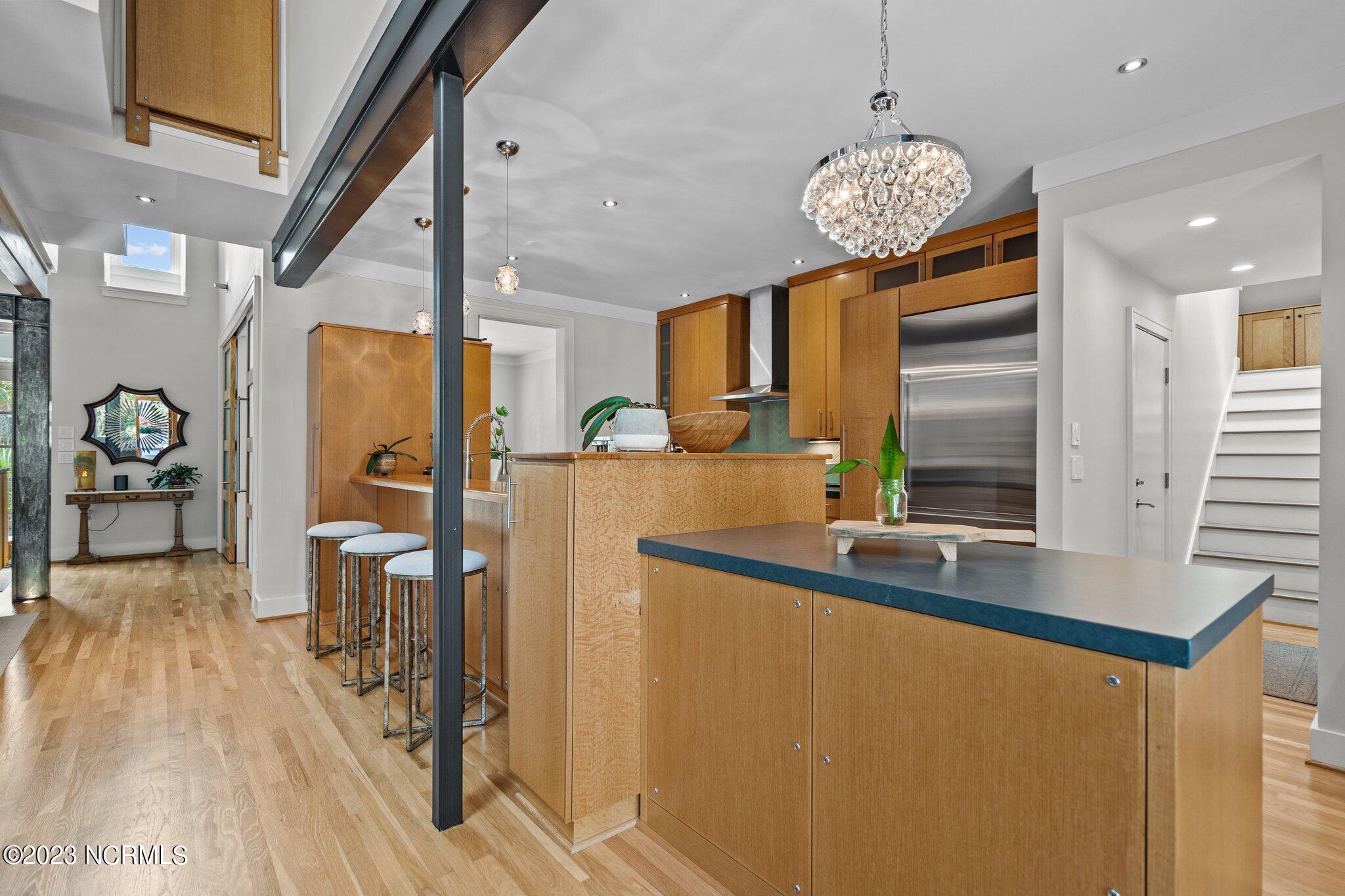 6909 Airlie Oaks Lane