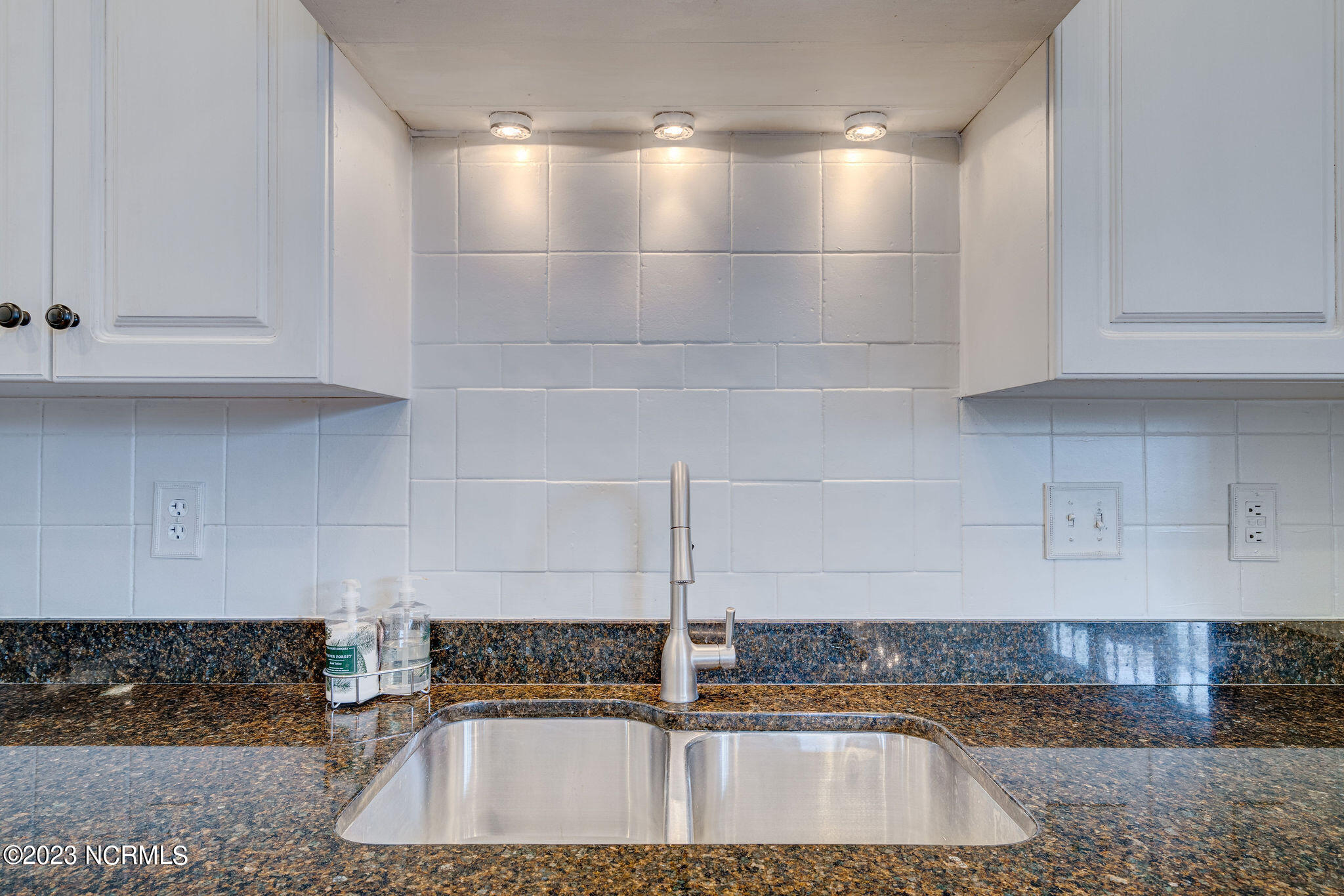 8345 Vintage Club Circle