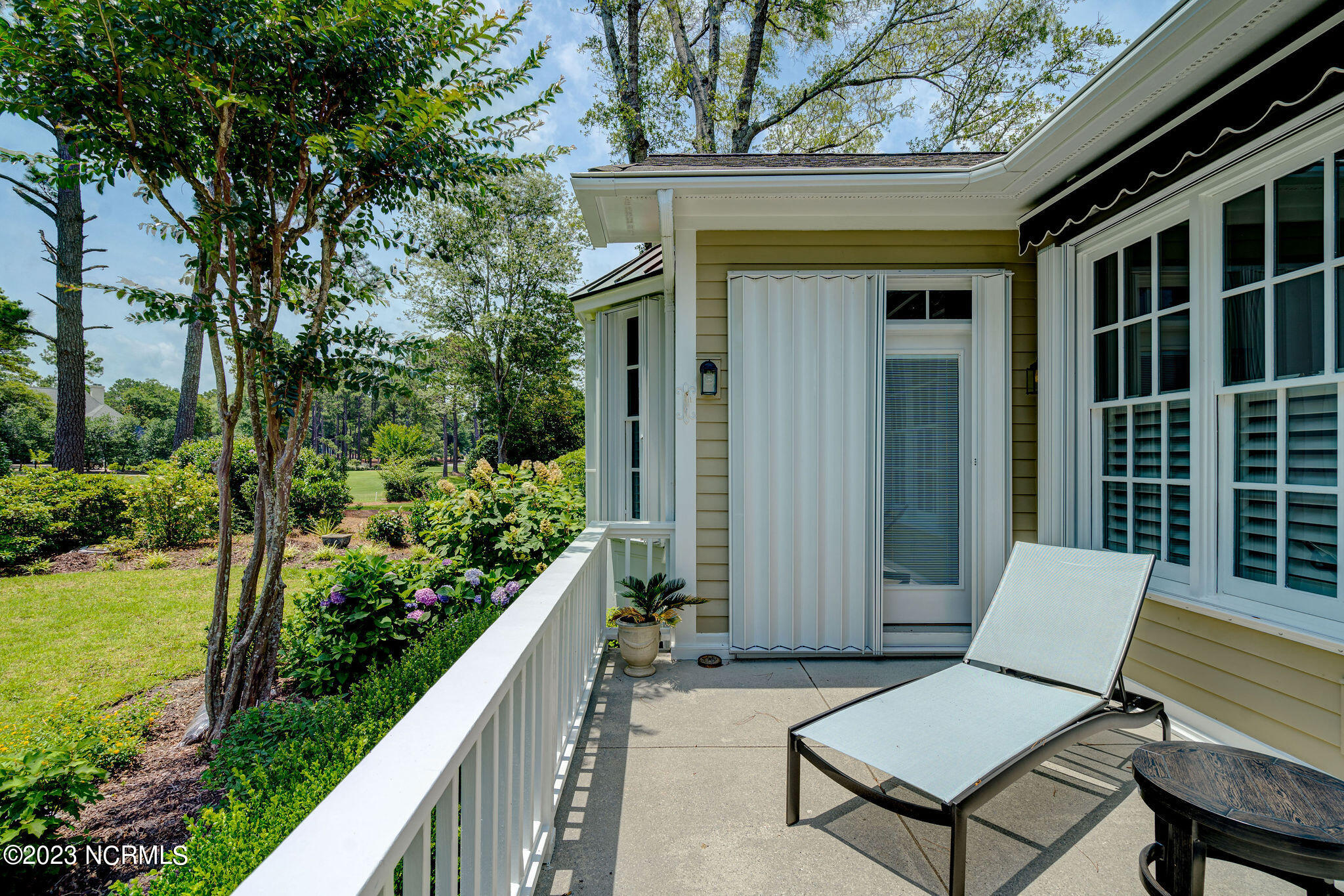 8345 Vintage Club Circle