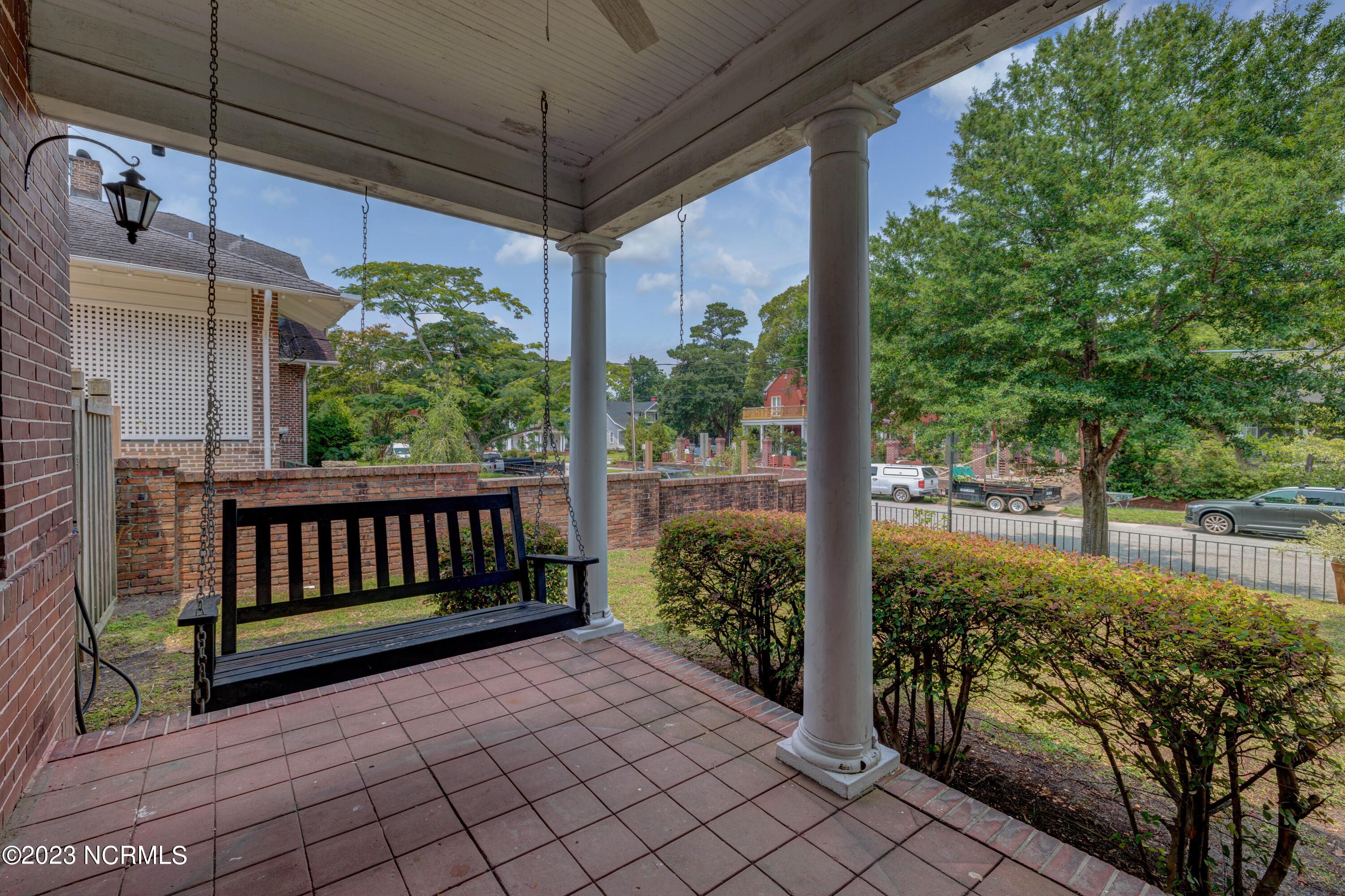 1506 Princess Street