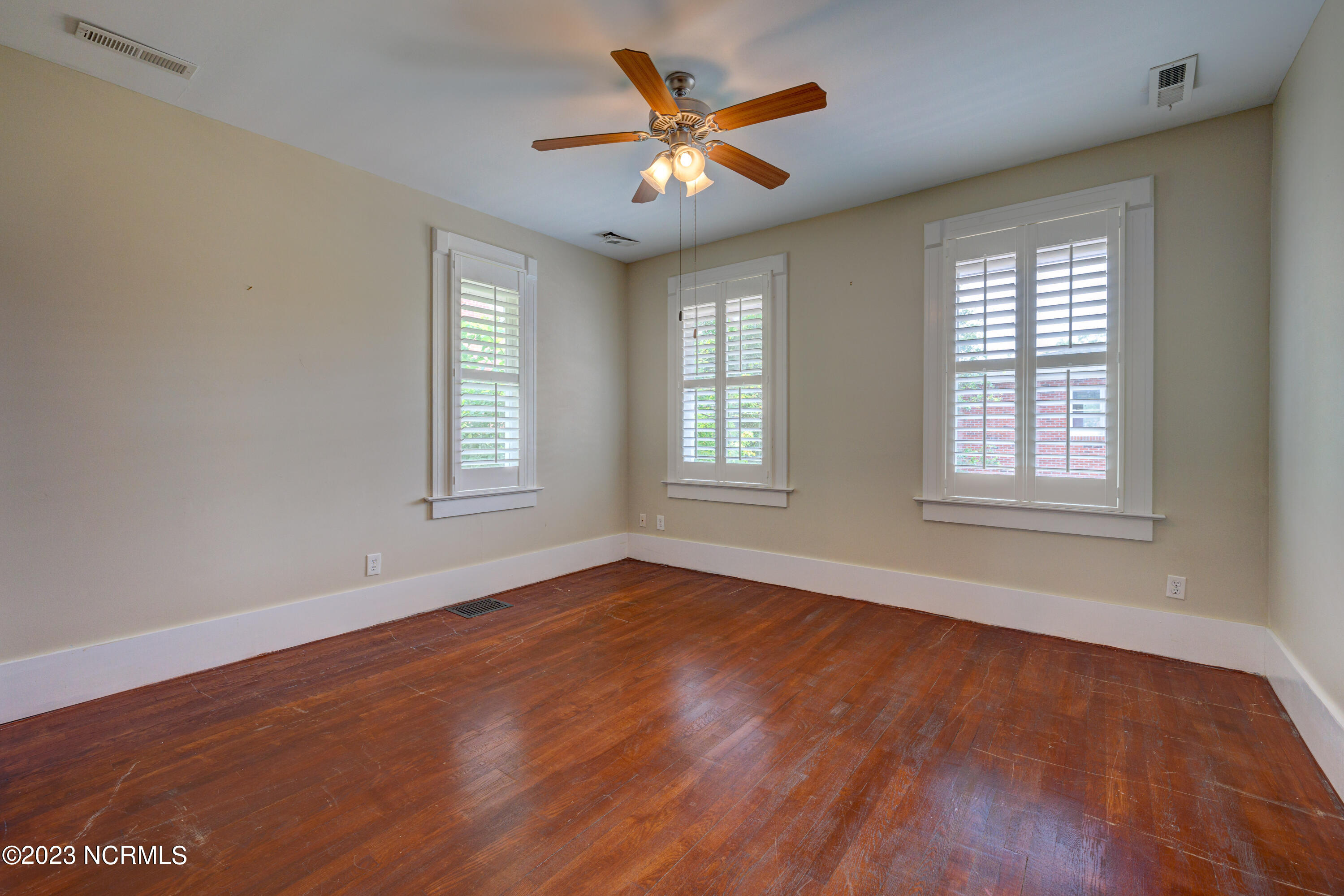 1506 Princess Street