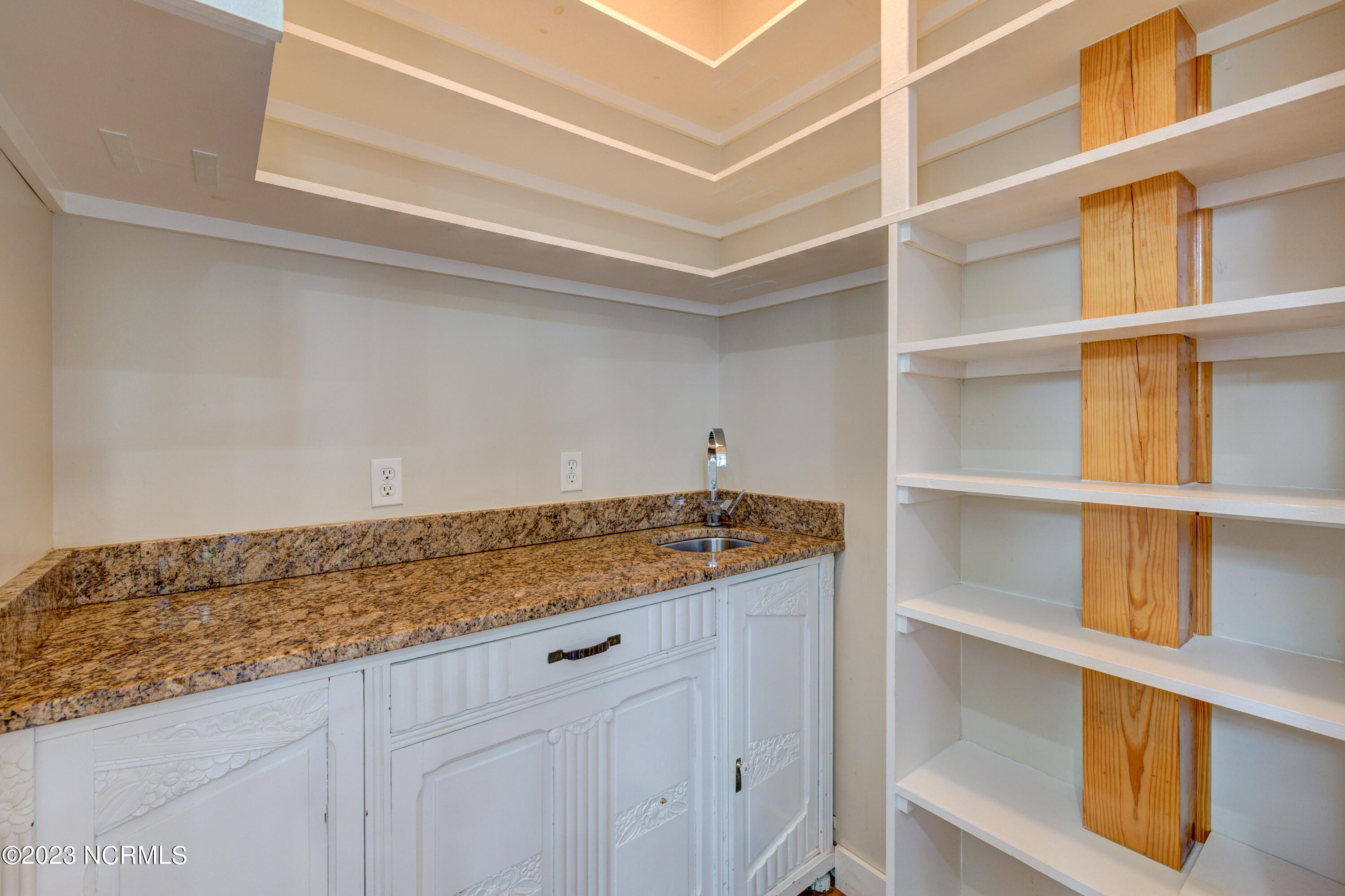 1506 Princess Street