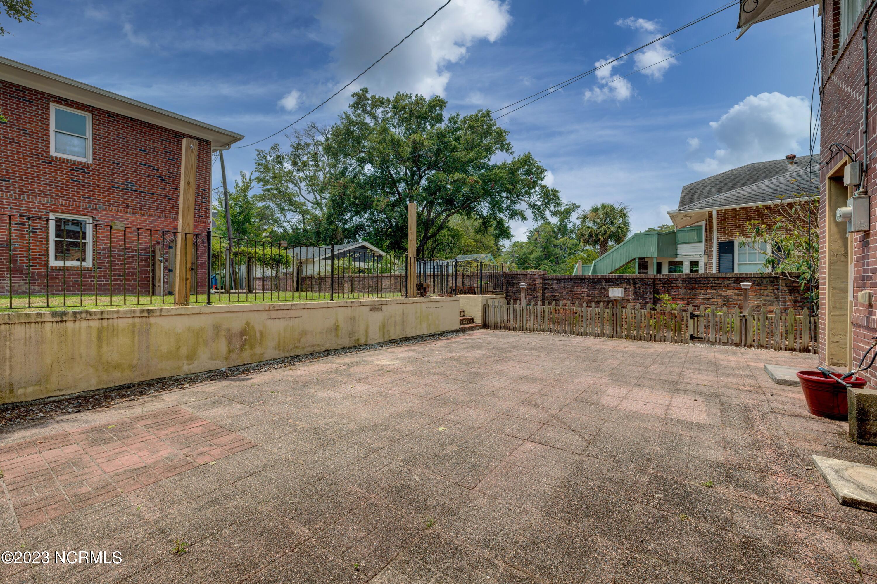 1506 Princess Street