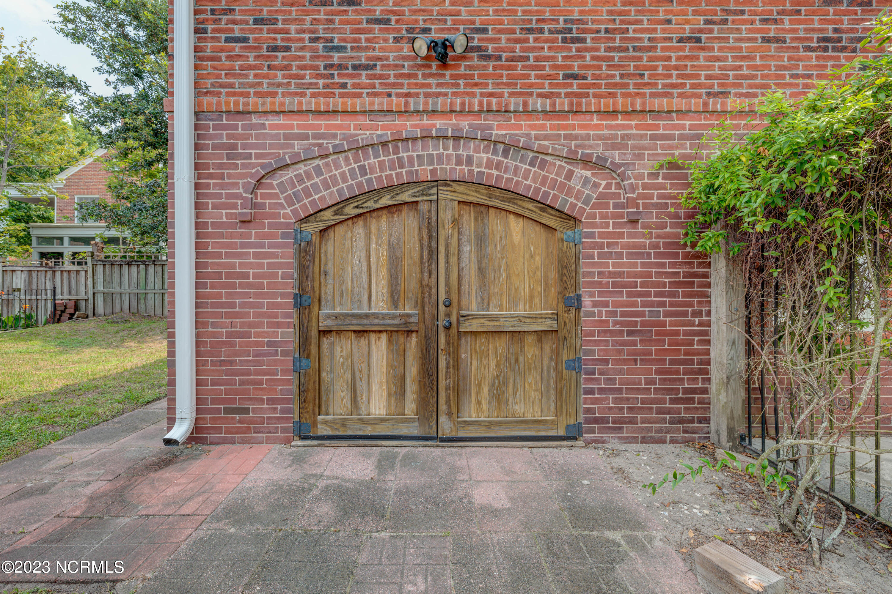 1506 Princess Street