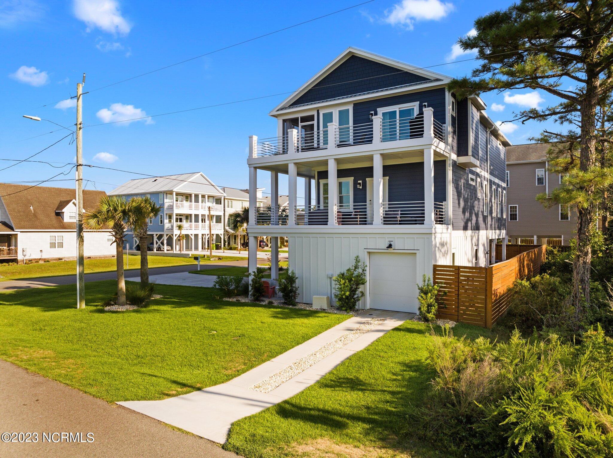 1304 Bonito Lane
