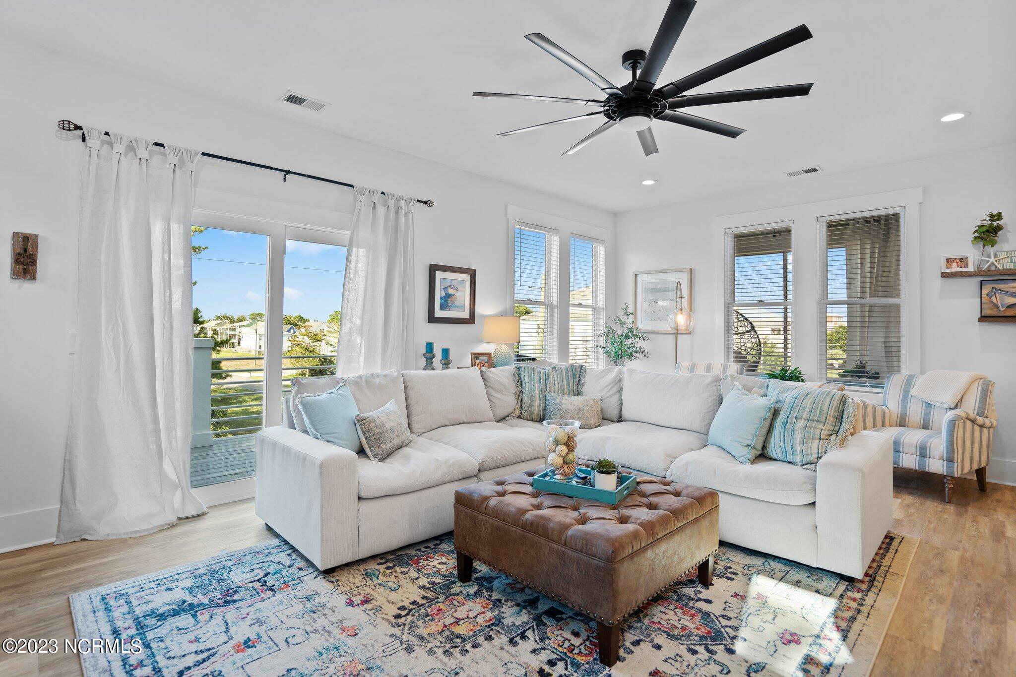 1304 Bonito Lane