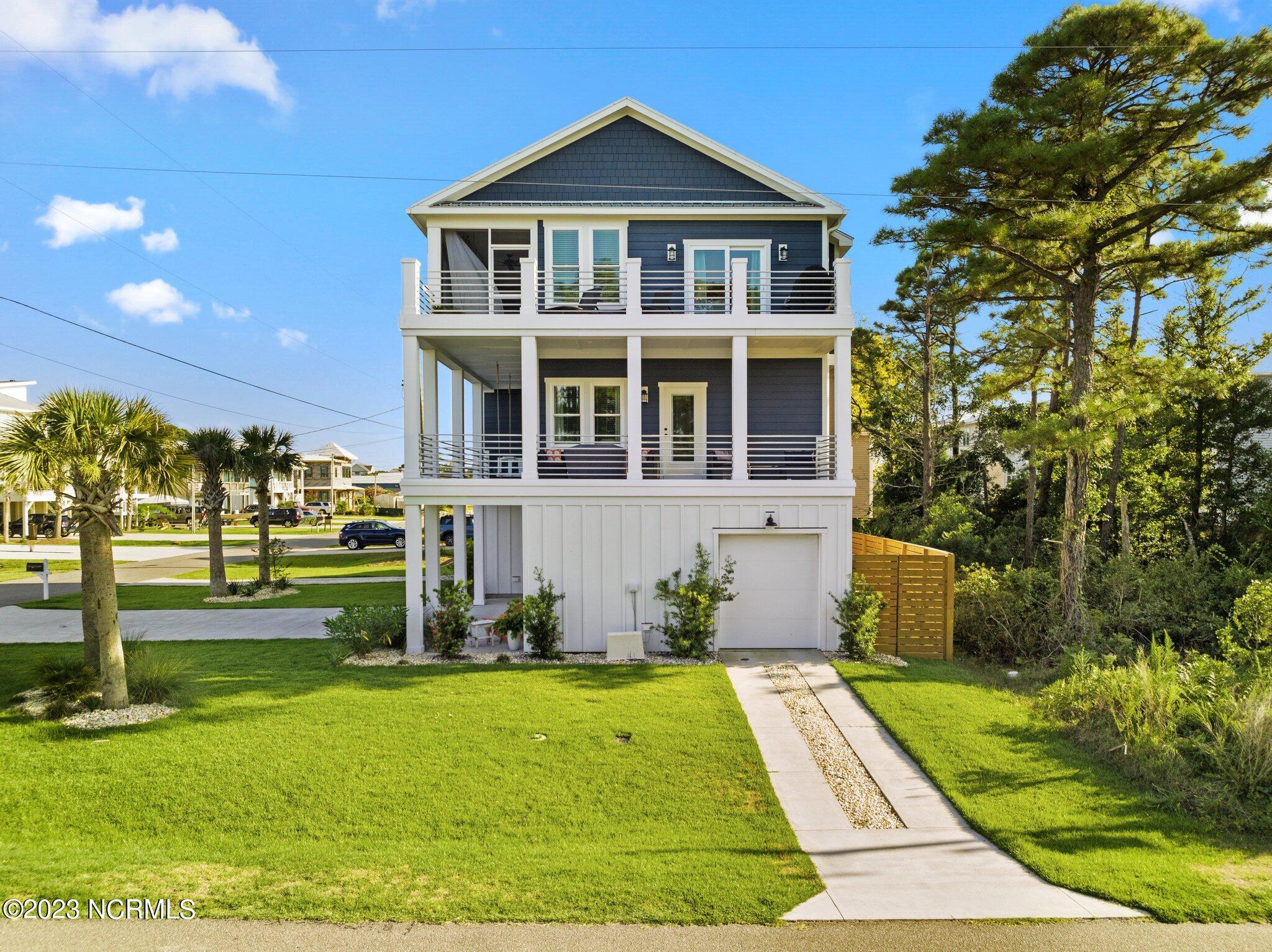 1304 Bonito Lane