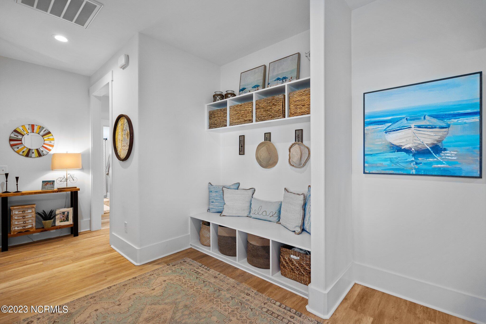 1304 Bonito Lane
