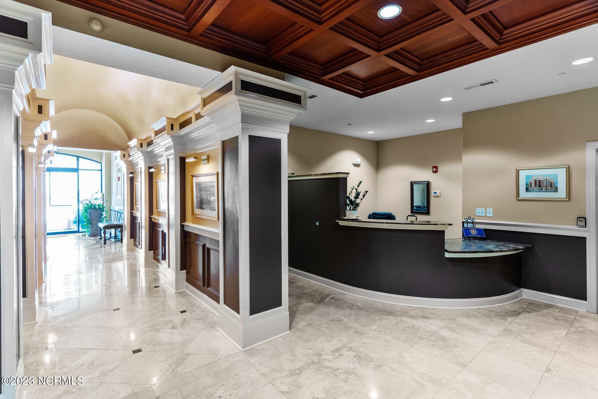 124 Walnut Street, Apt 206