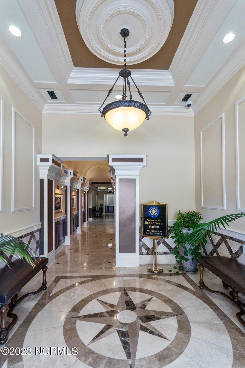 124 Walnut Street, Apt 206