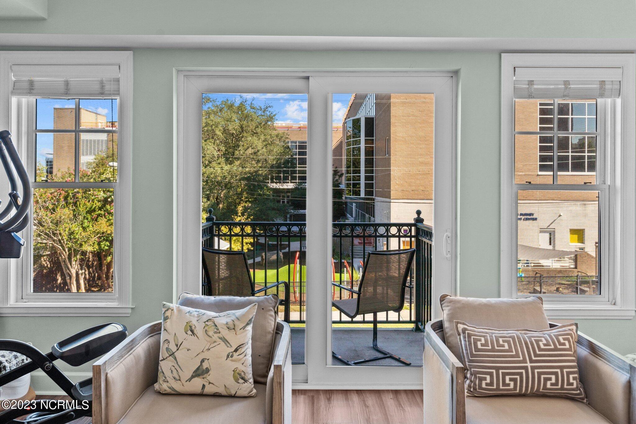 124 Walnut Street, Apt 206