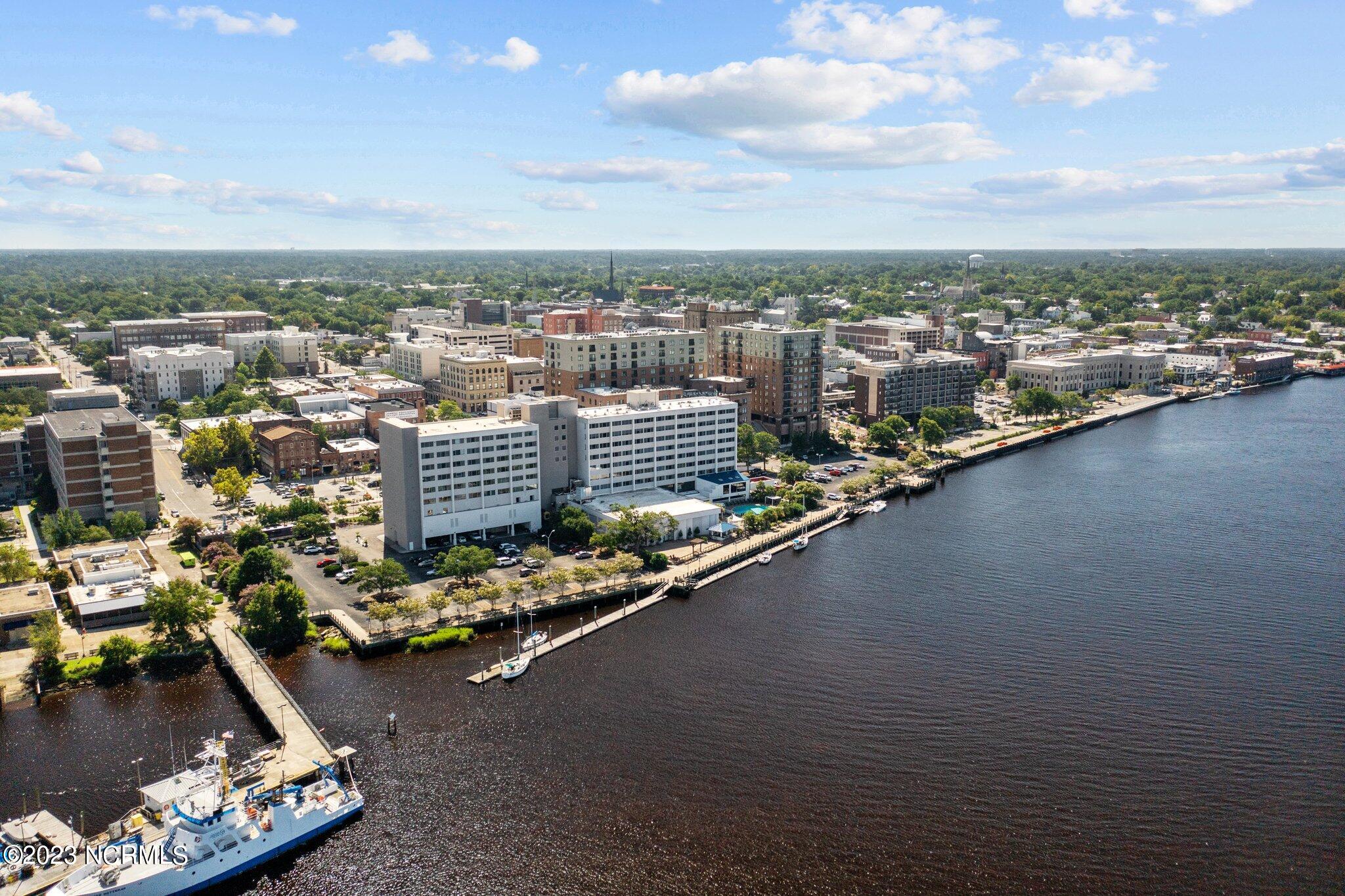 124 Walnut Street, Apt 206