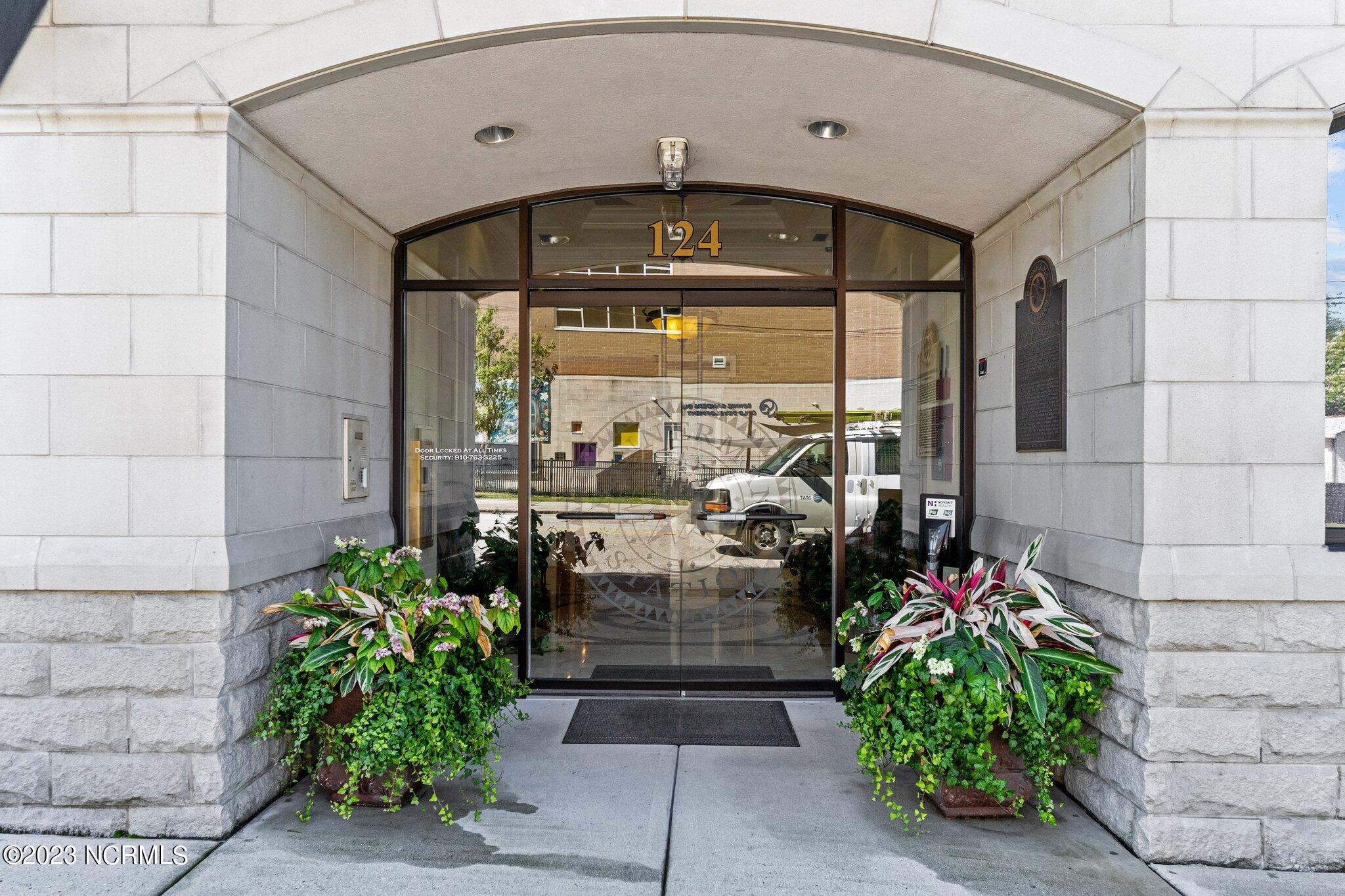 124 Walnut Street, Apt 206