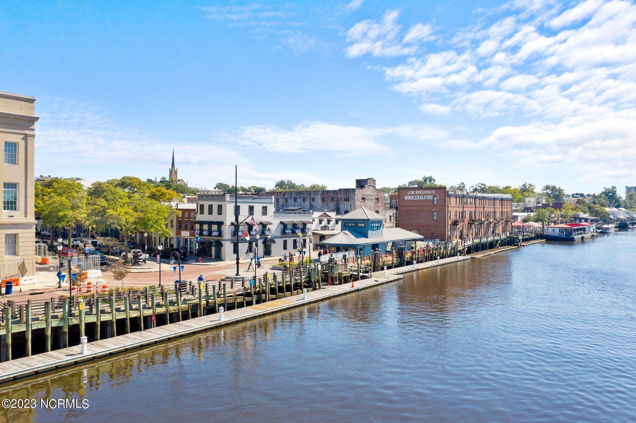 124 Walnut Street, Apt 206