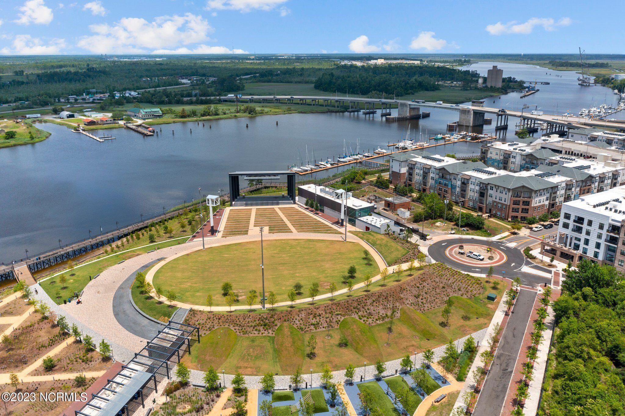 124 Walnut Street, Apt 206