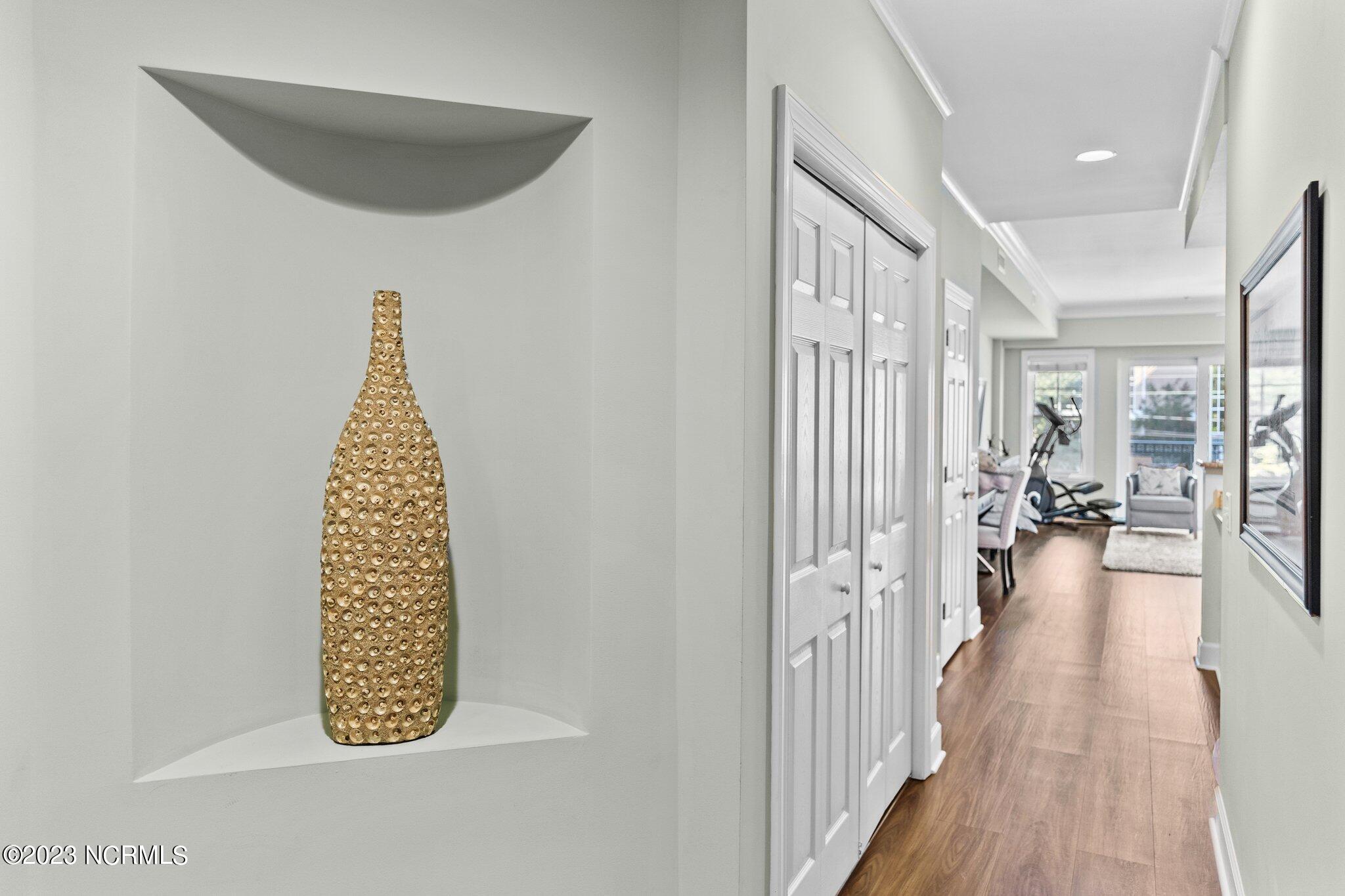 124 Walnut Street, Apt 206