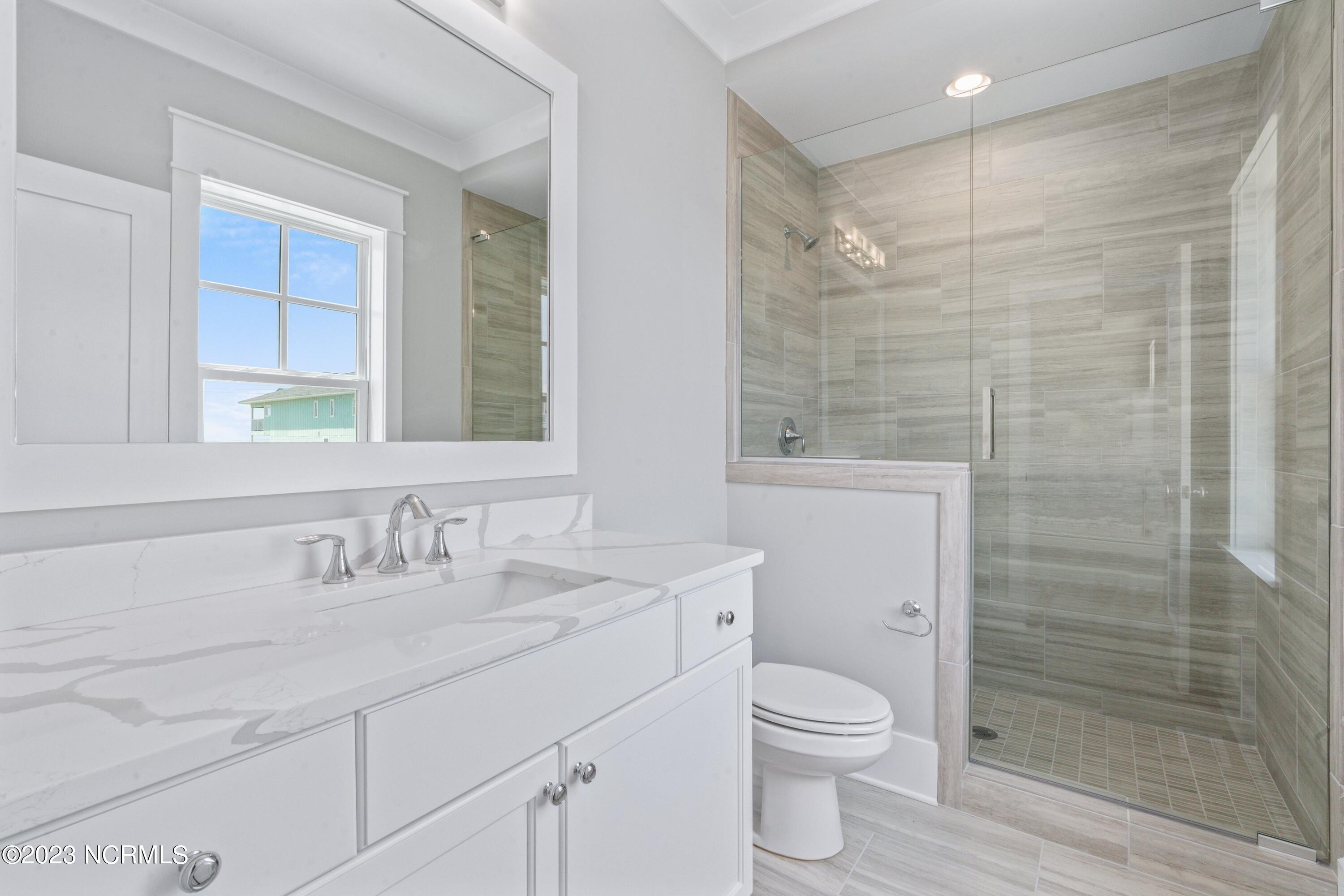 903 Carolina Beach Avenue N