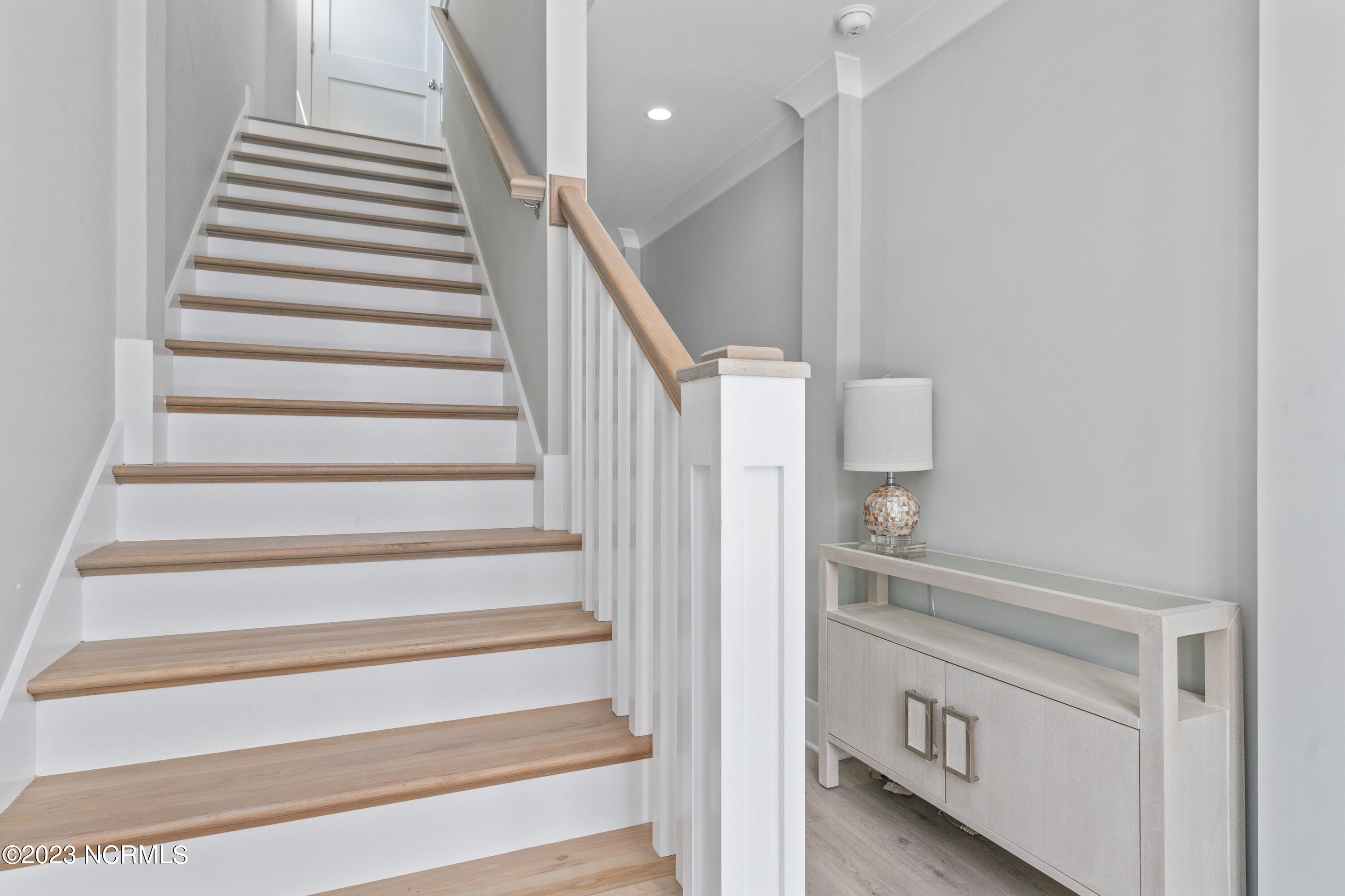 903 Carolina Beach Avenue N