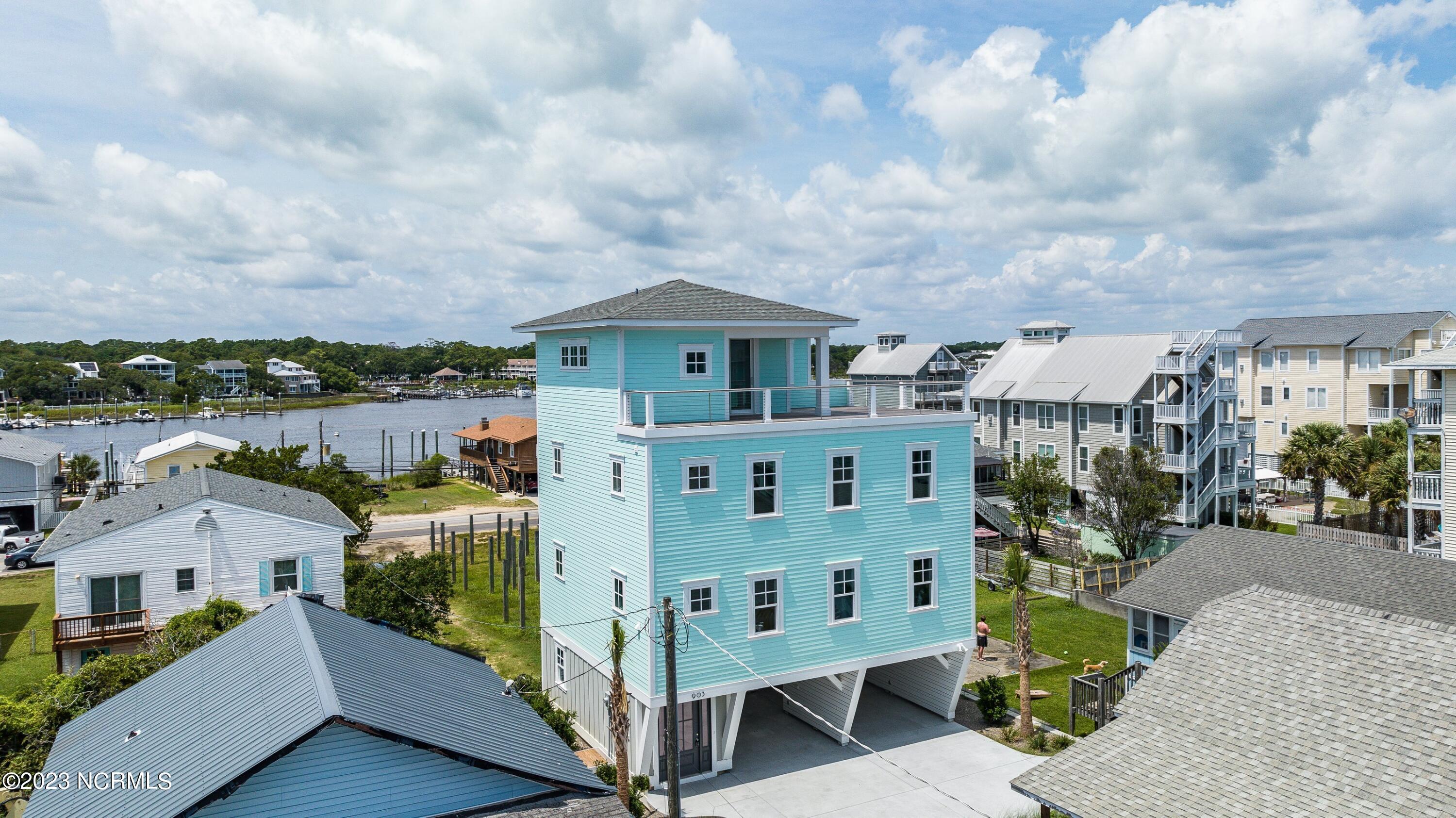 903 Carolina Beach Avenue N